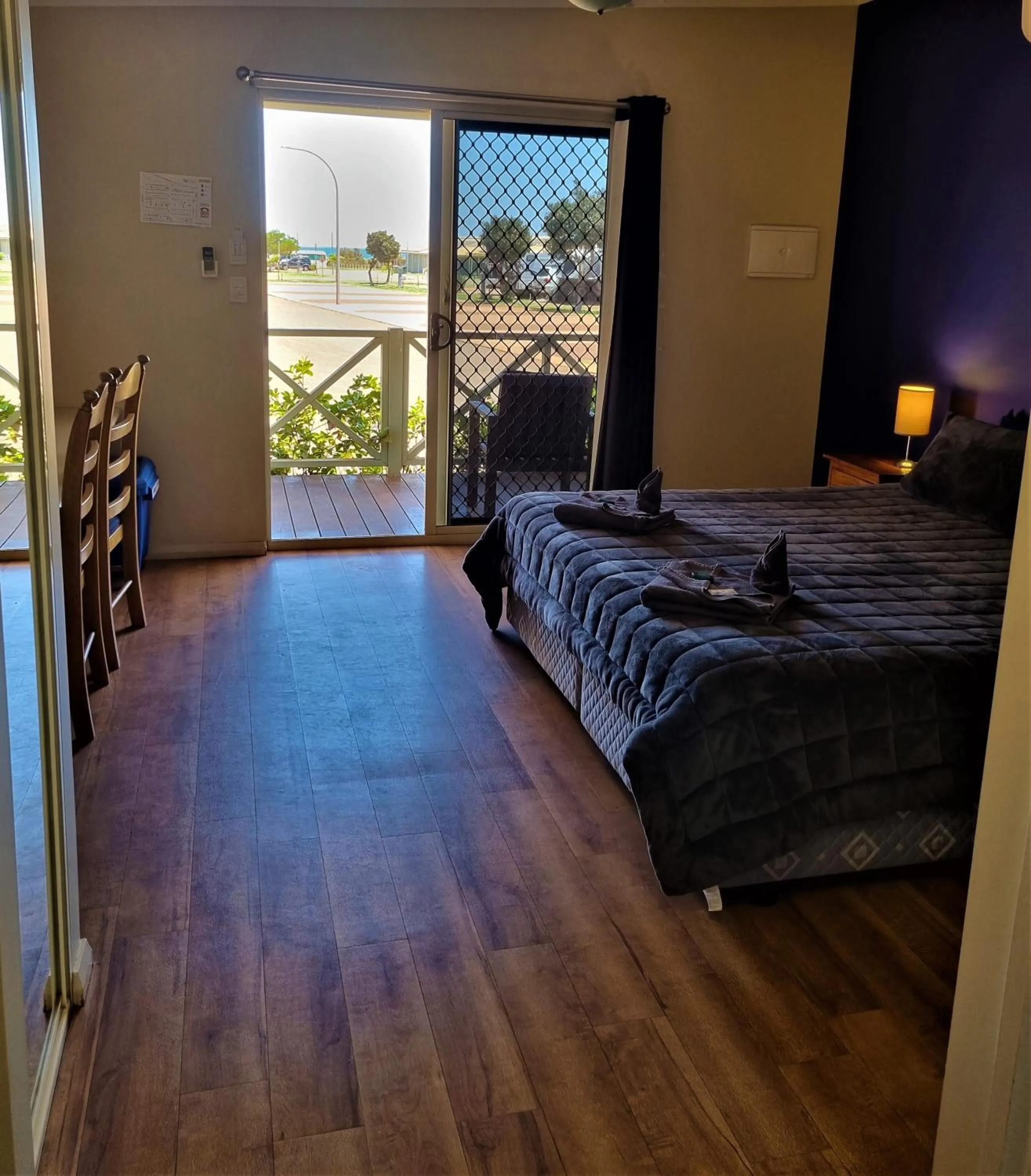 Bedroom, Bed in The Cove Holiday Village