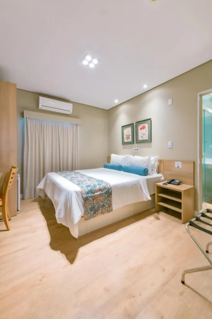 Bed in Araçatuba Plaza Hotel