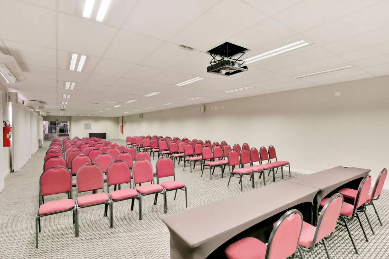 Meeting/conference room in Araçatuba Plaza Hotel