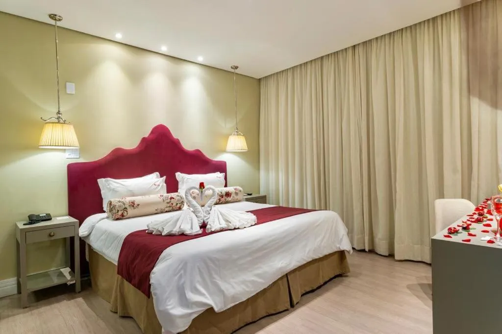 Bed in Araçatuba Plaza Hotel