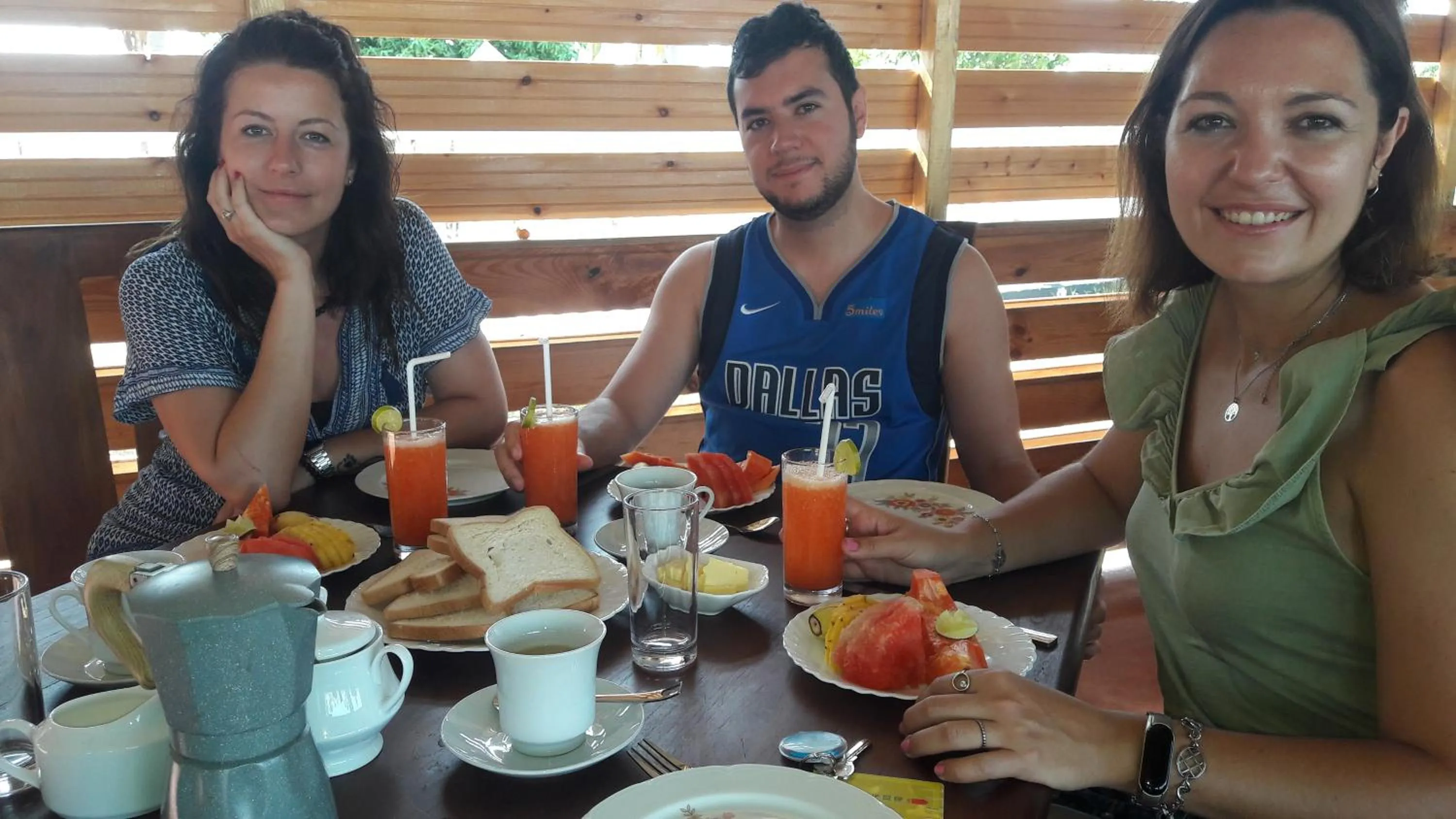 Food and drinks in ITALIAN GUEST