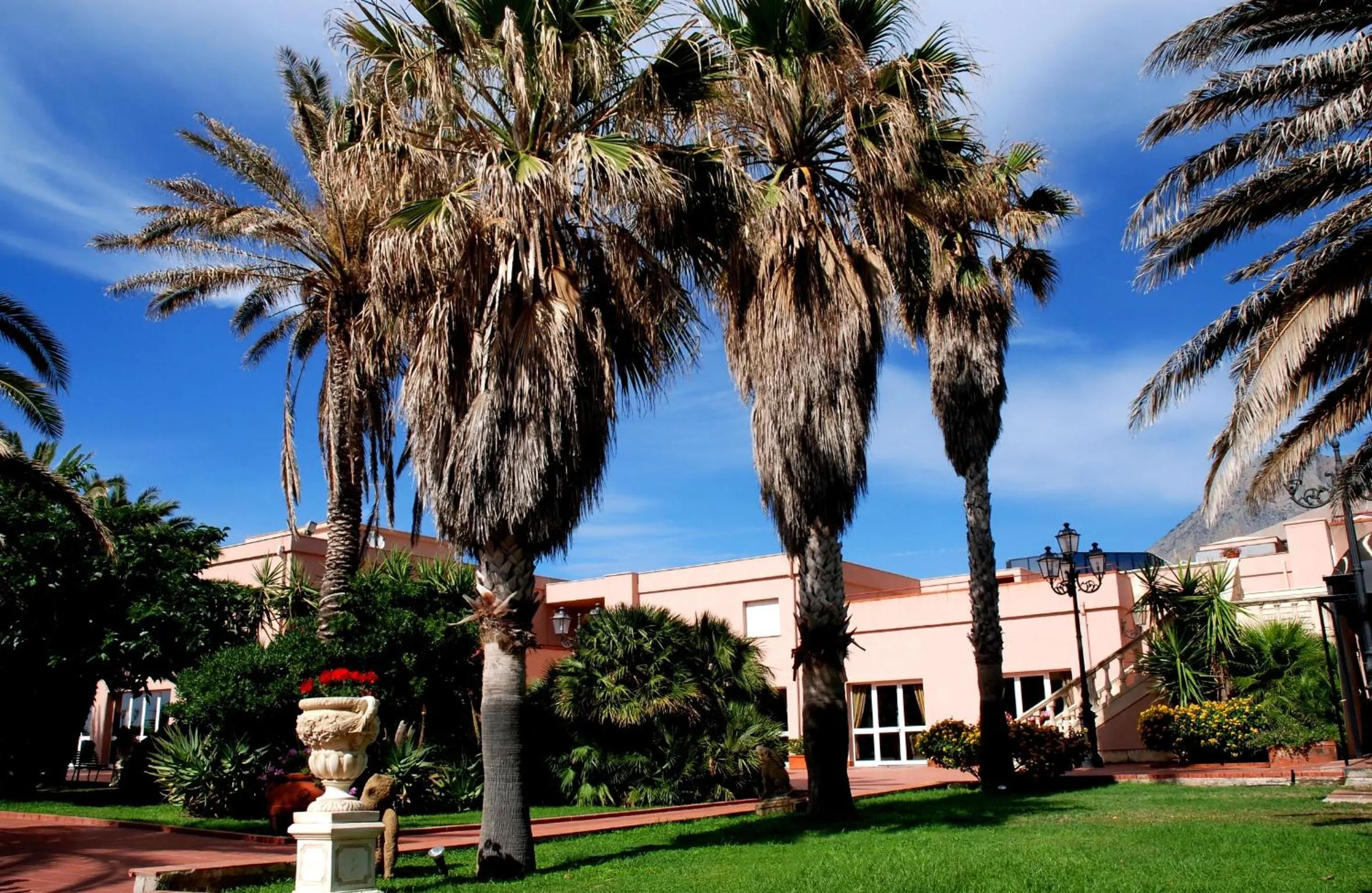 Garden view in TH Cinisi - Florio Park Hotel