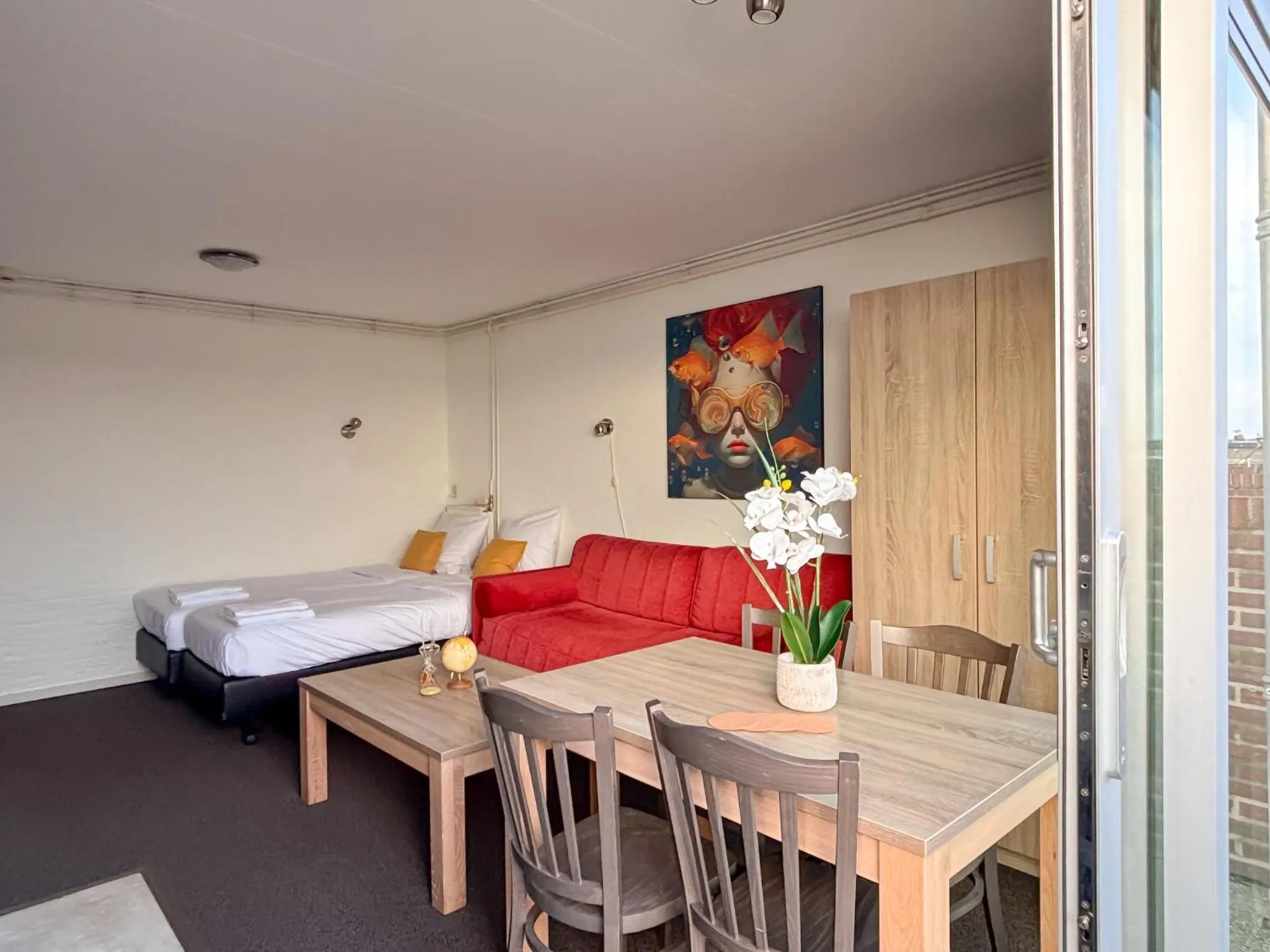 Bed in VISSERSLUST Rooms, Apartments and Houseboats