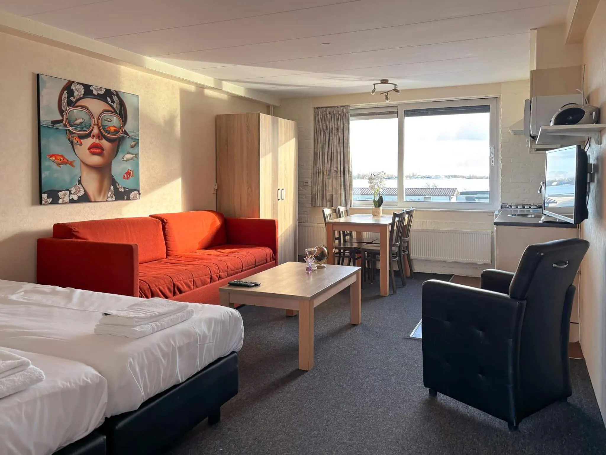 Bed in VISSERSLUST Rooms, Apartments and Houseboats