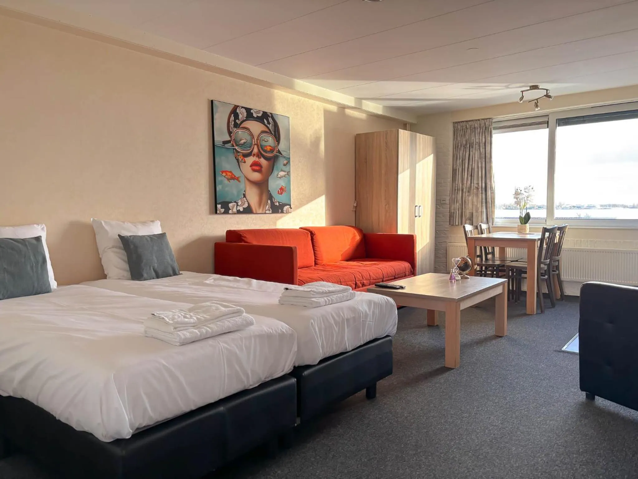 Bed in VISSERSLUST Rooms, Apartments and Houseboats