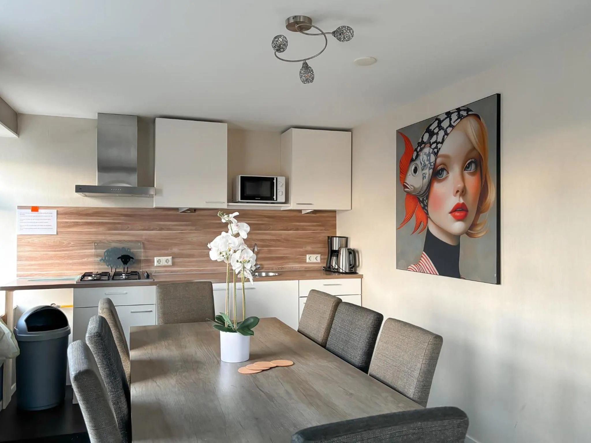 Seating area in VISSERSLUST Rooms, Apartments and Houseboats