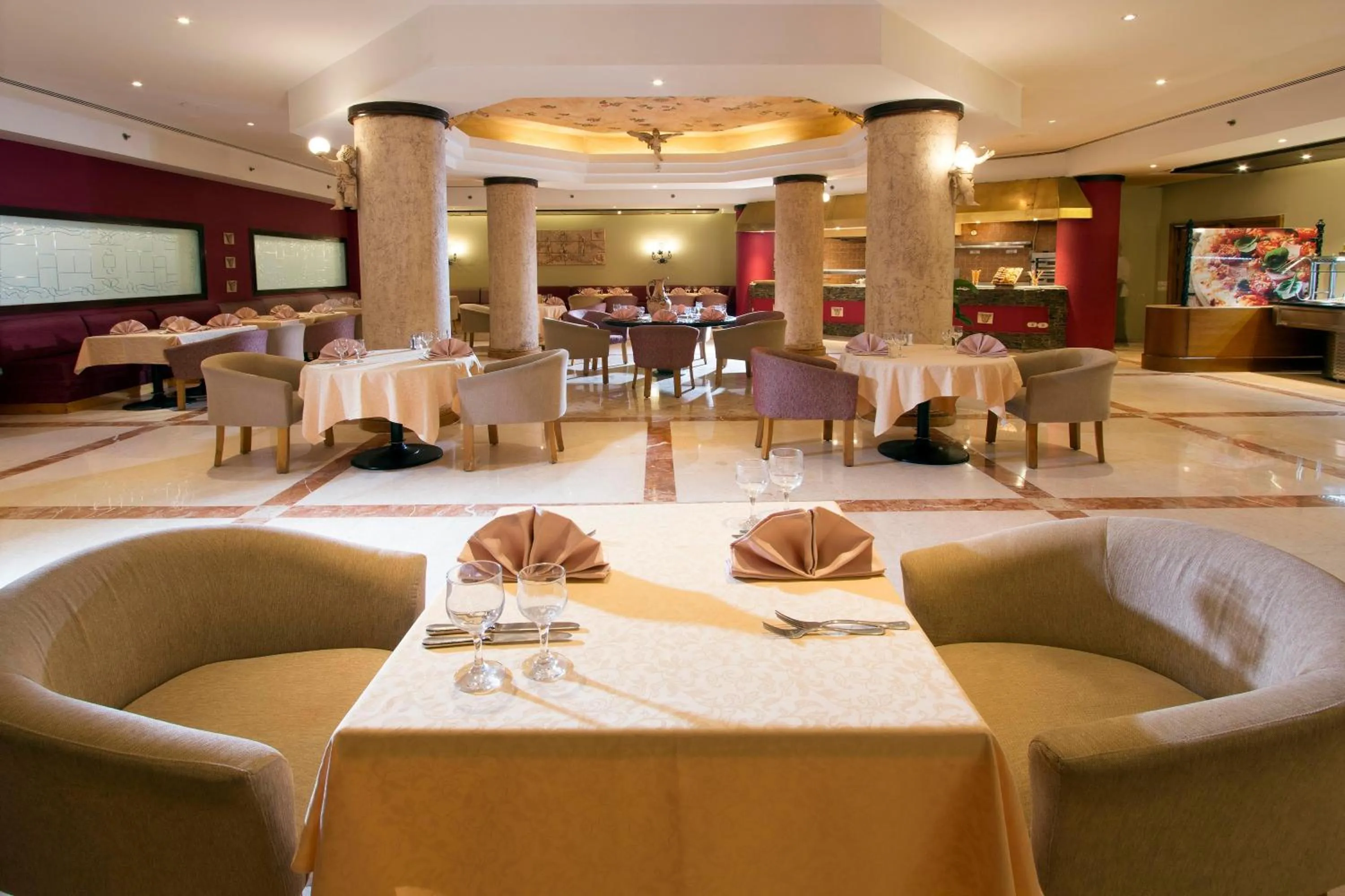 Restaurant/places to eat in Swiss Inn Resort Hurghada