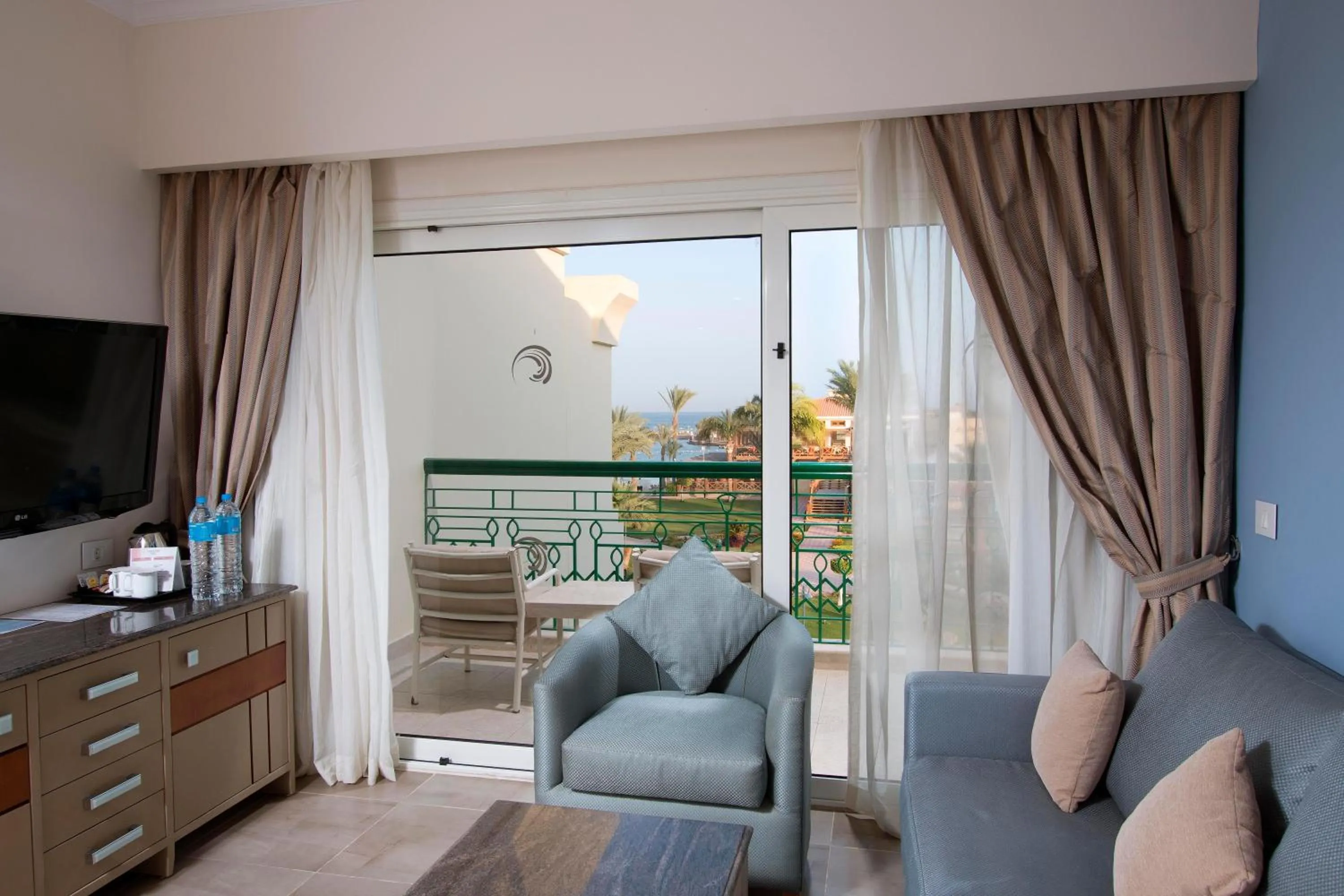 Photo of the whole room in Swiss Inn Resort Hurghada