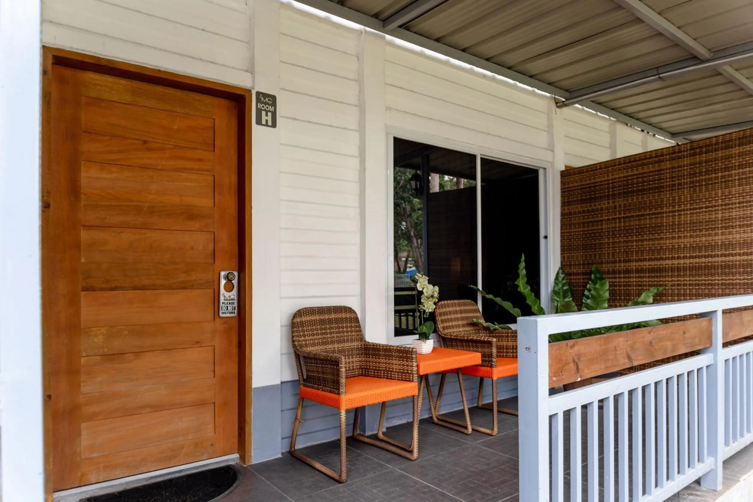 MADISON GARDEN AND RESIDENCES