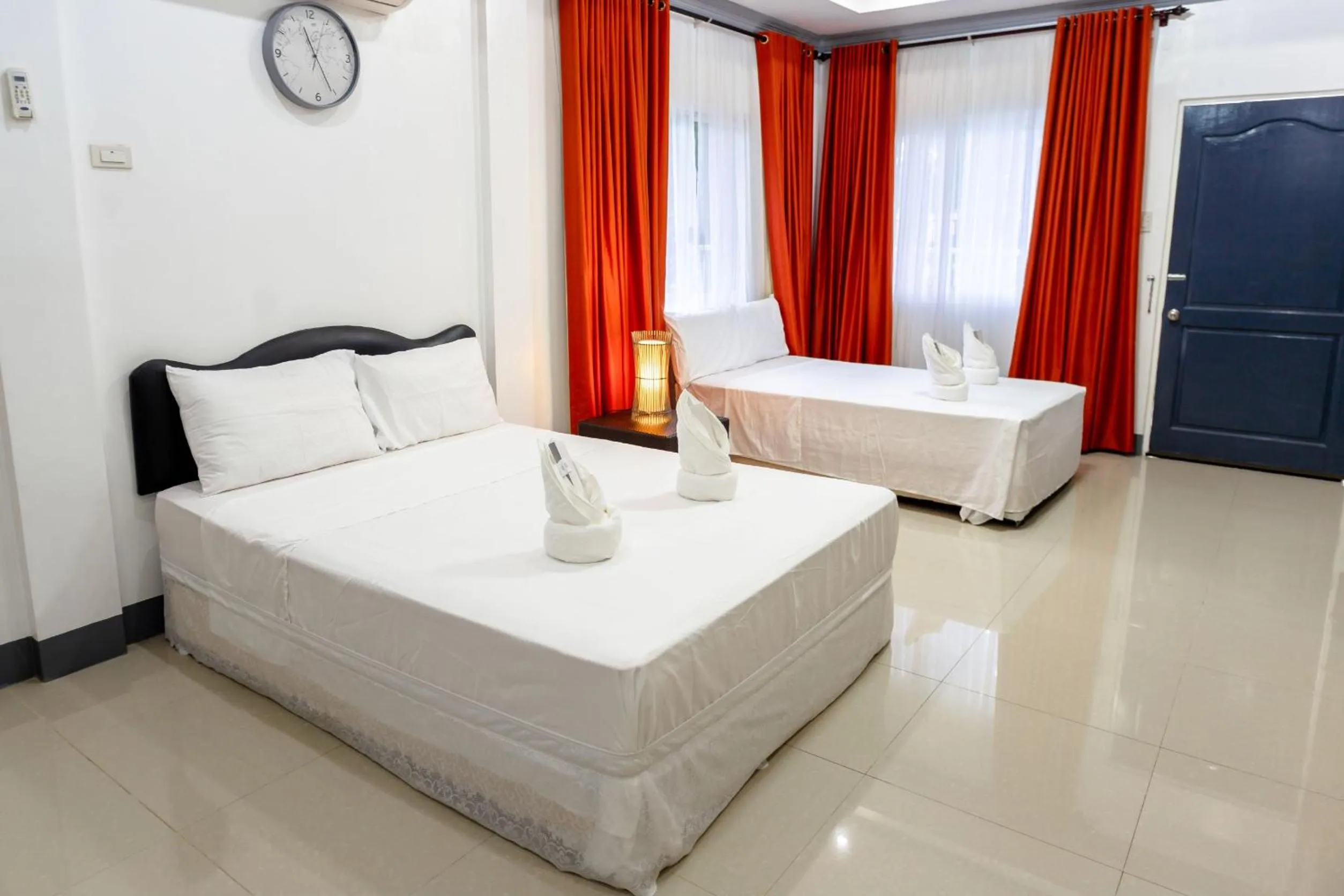 Bed in MADISON GARDEN AND RESIDENCES