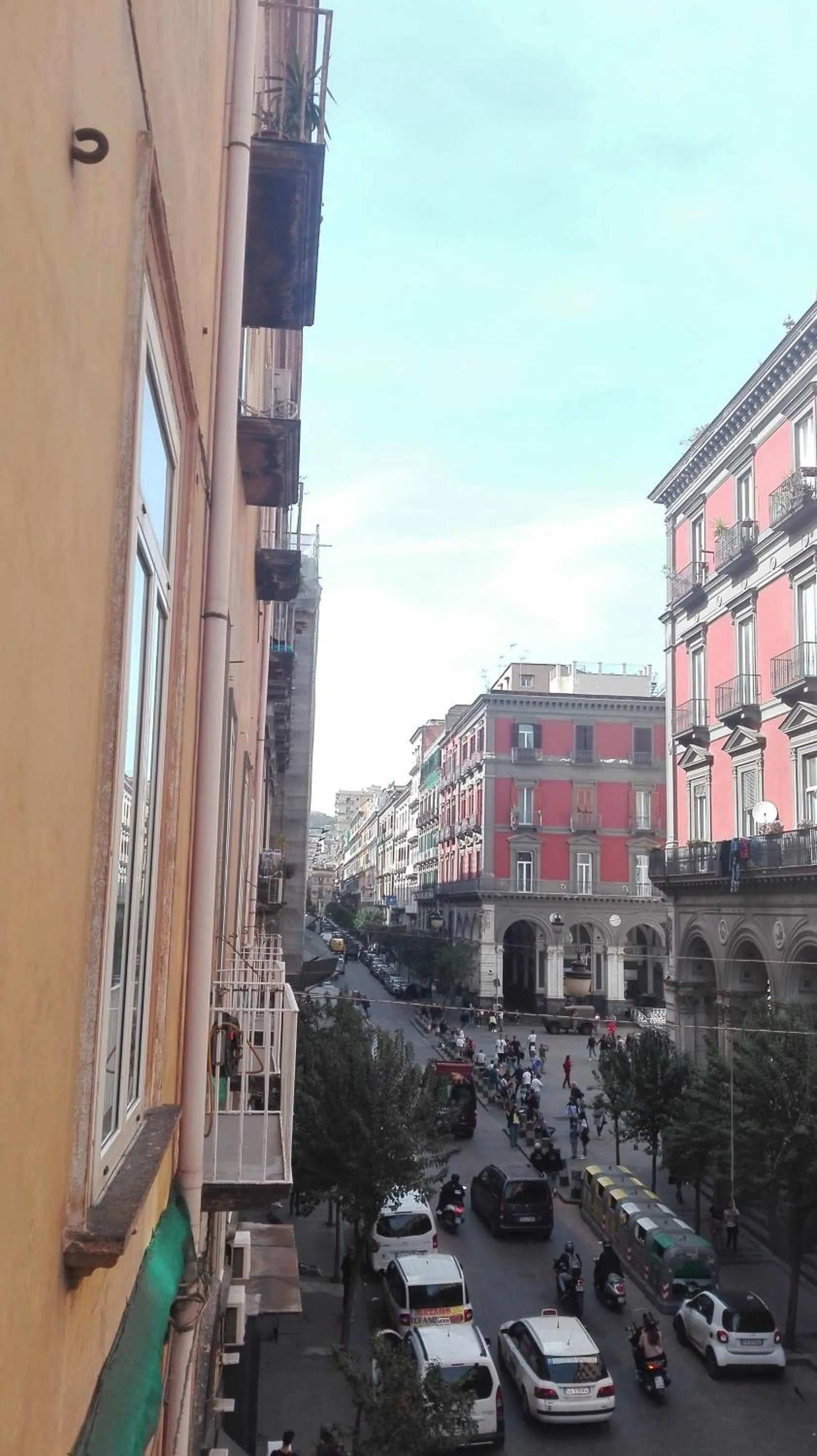 Neighbourhood in Piano Nobile by Napoliapartments