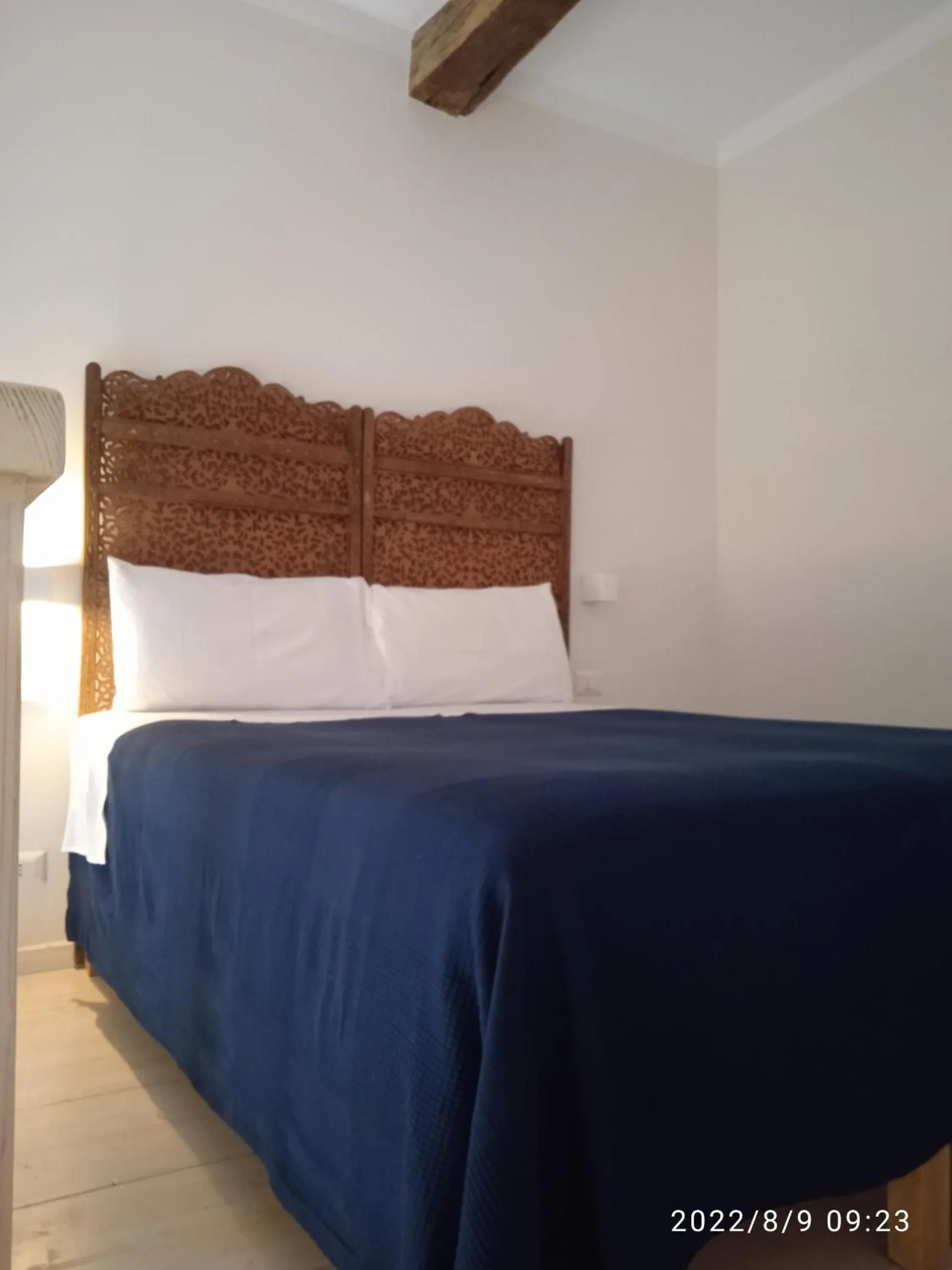 Other, Bed in Piano Nobile by Napoliapartments