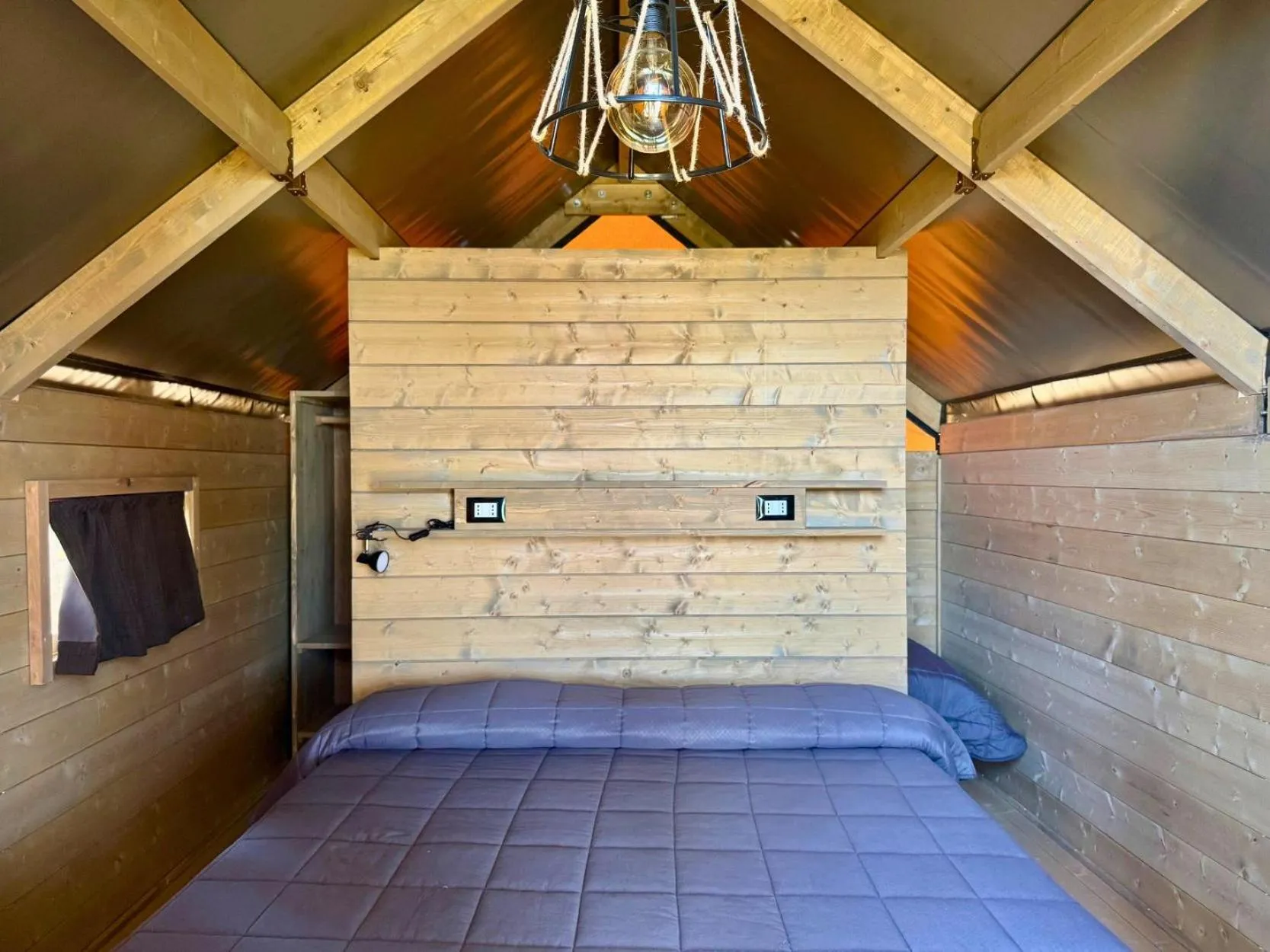 Photo of the whole room, Bed in Hostel & Glamping Santa Fortunata