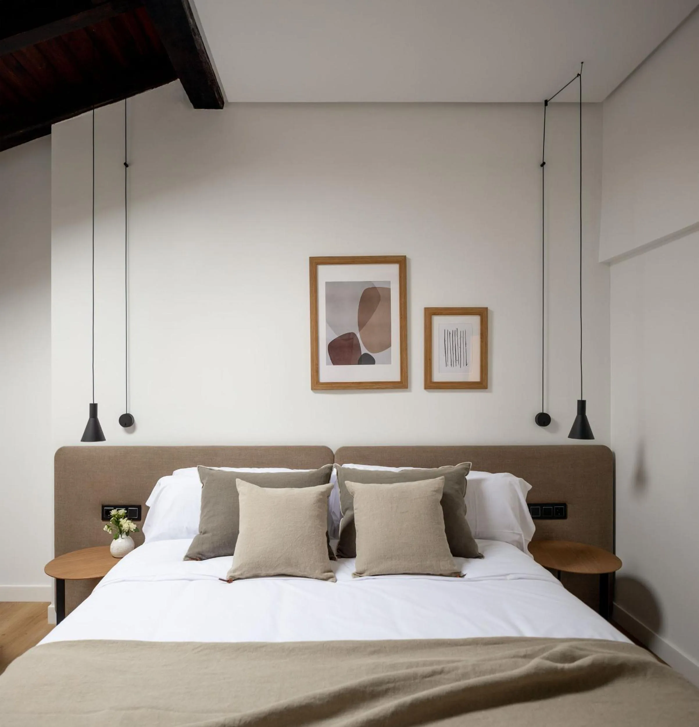 Bed in EtxeAundi Hotel Boutique