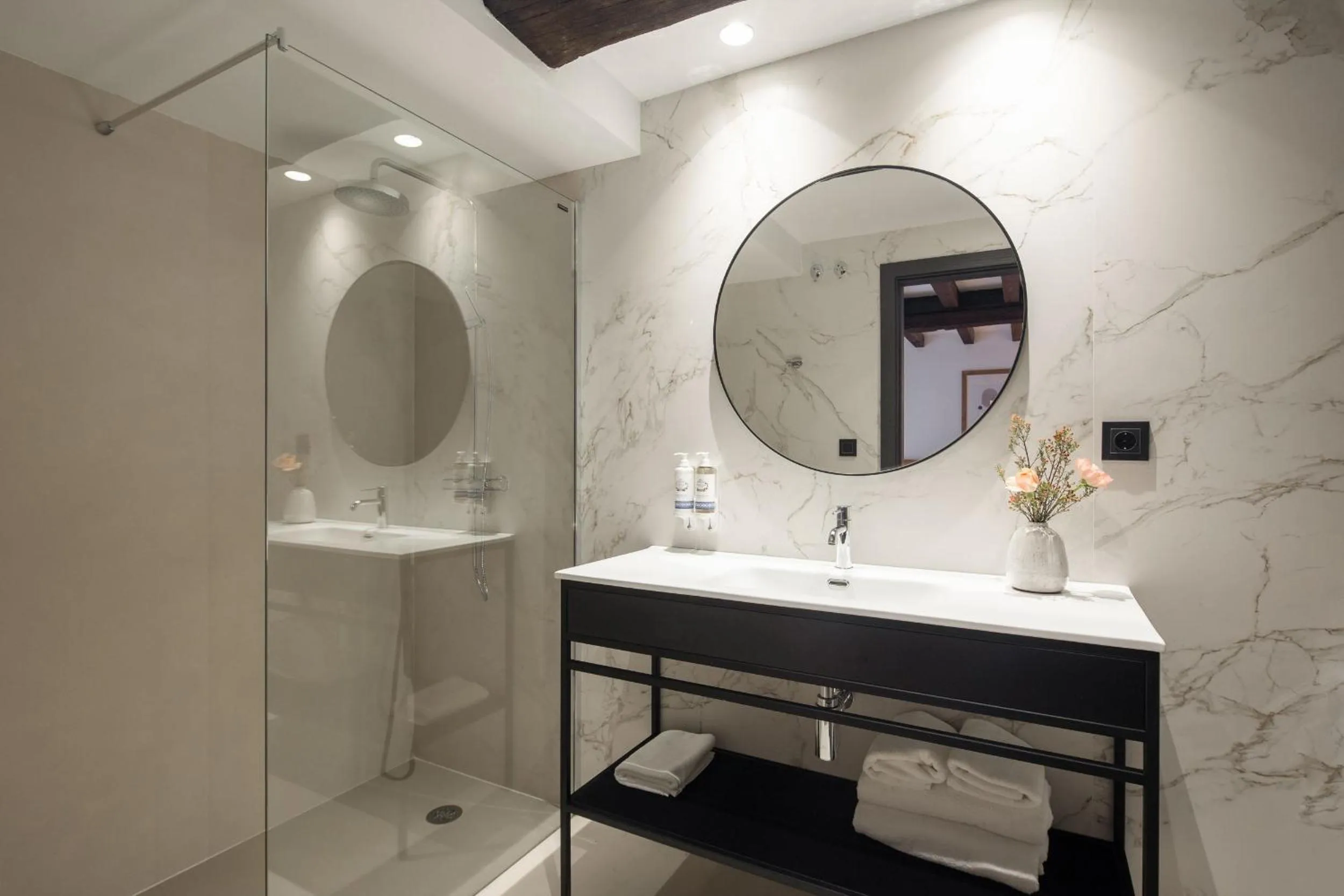 EtxeAundi Hotel Boutique