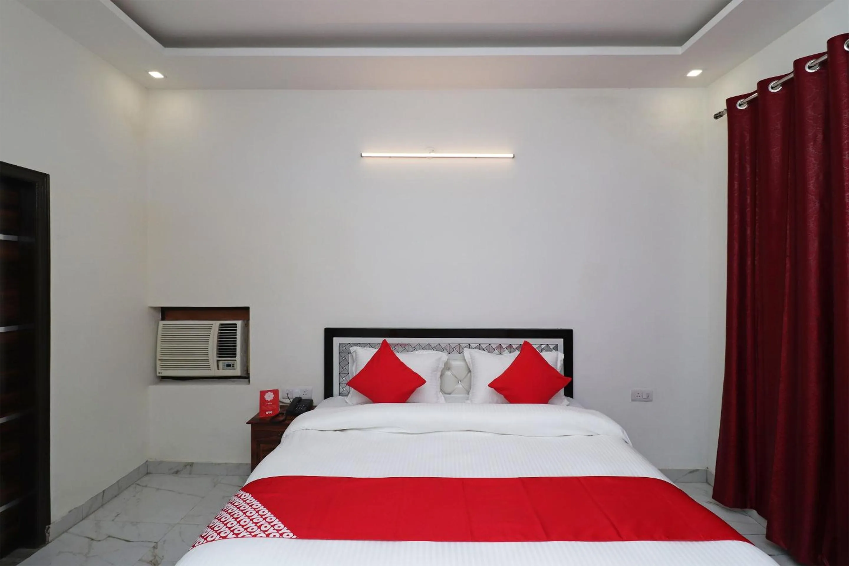 Bedroom in Hotel O Laxmi Residency