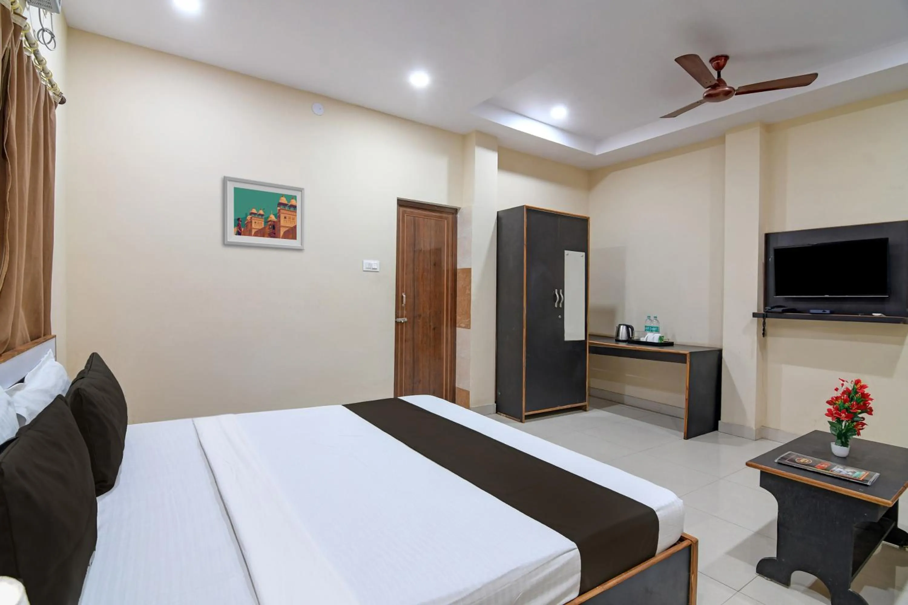 Bedroom, Bed in Archie Oasis