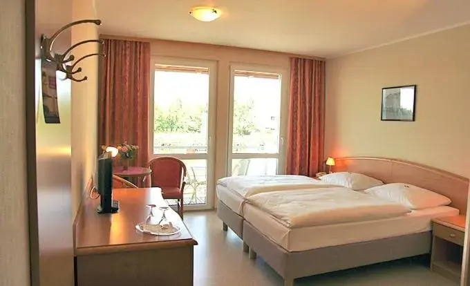 Double Room - single occupancy in Hotel zur Brücke Double Room - single occupancy in Hotel zur Brücke