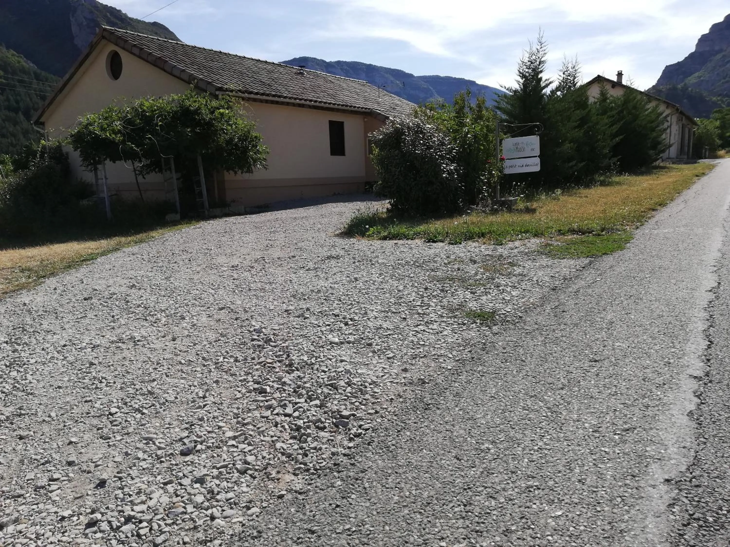 Facade/entrance in Le petit nid douillet