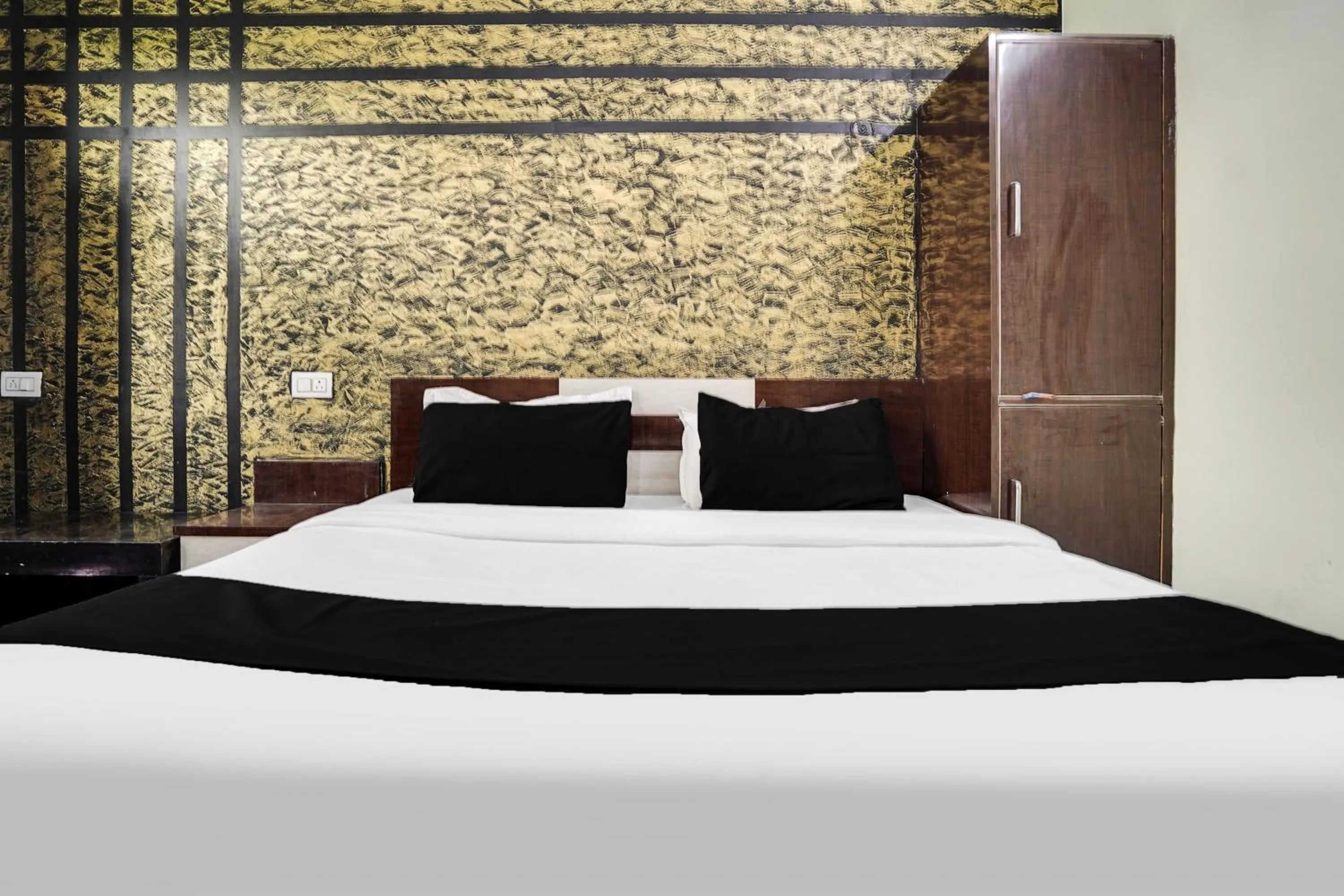 Bedroom, Bed in Super Collection O Rajapur Circuit House