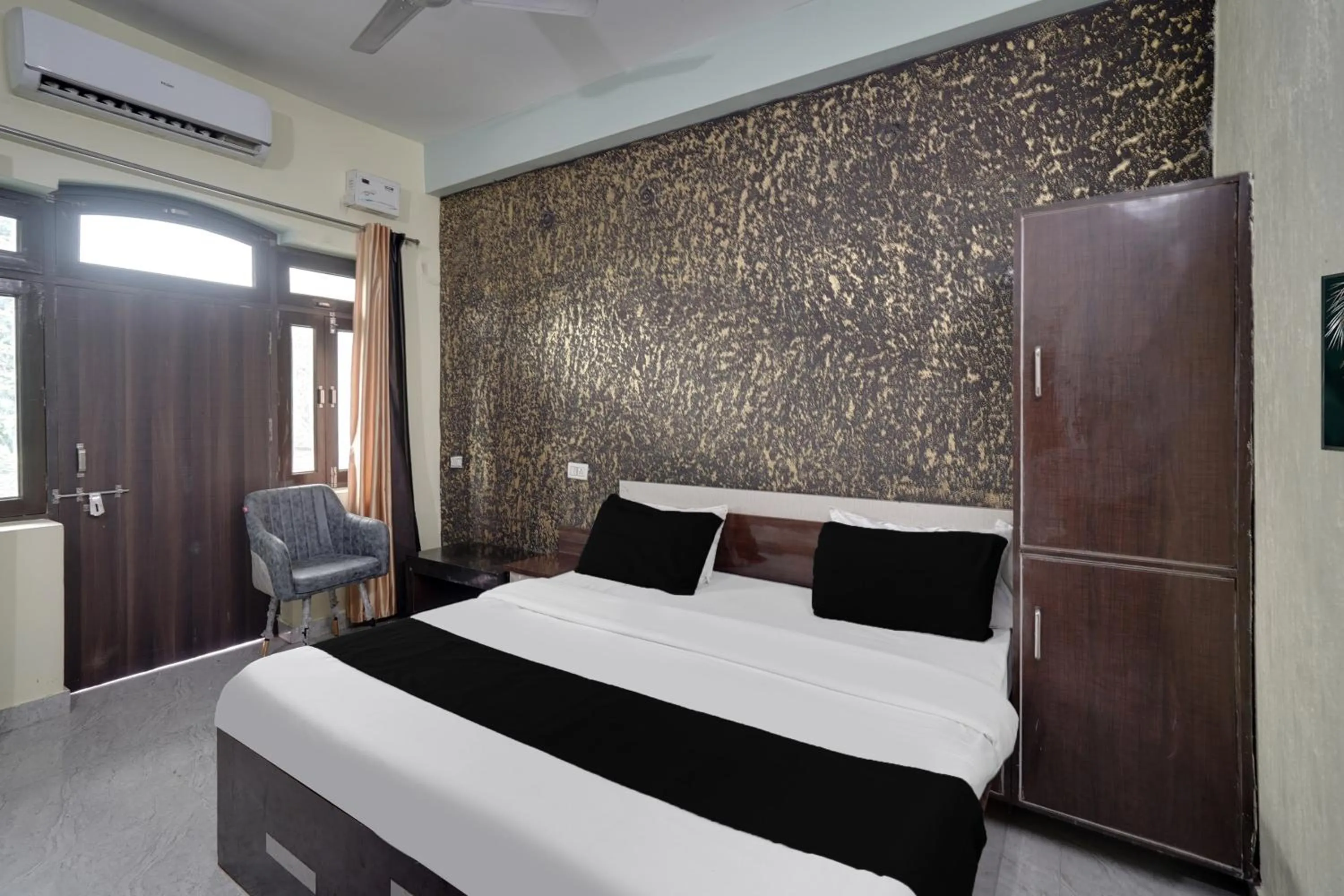 Bedroom, Bed in Super Collection O Rajapur Circuit House