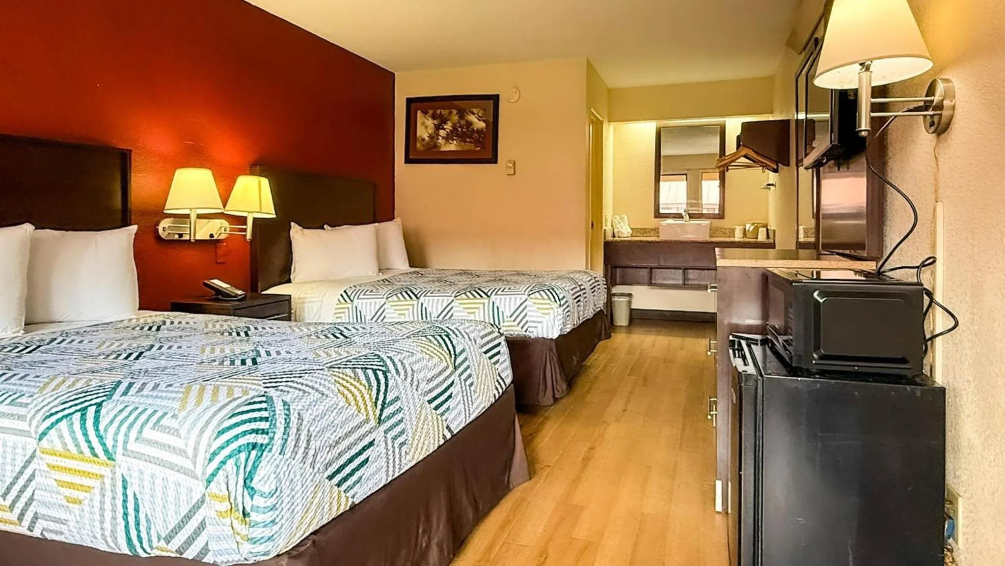 Bedroom, Bed in Motel 6 Smyrna, GA