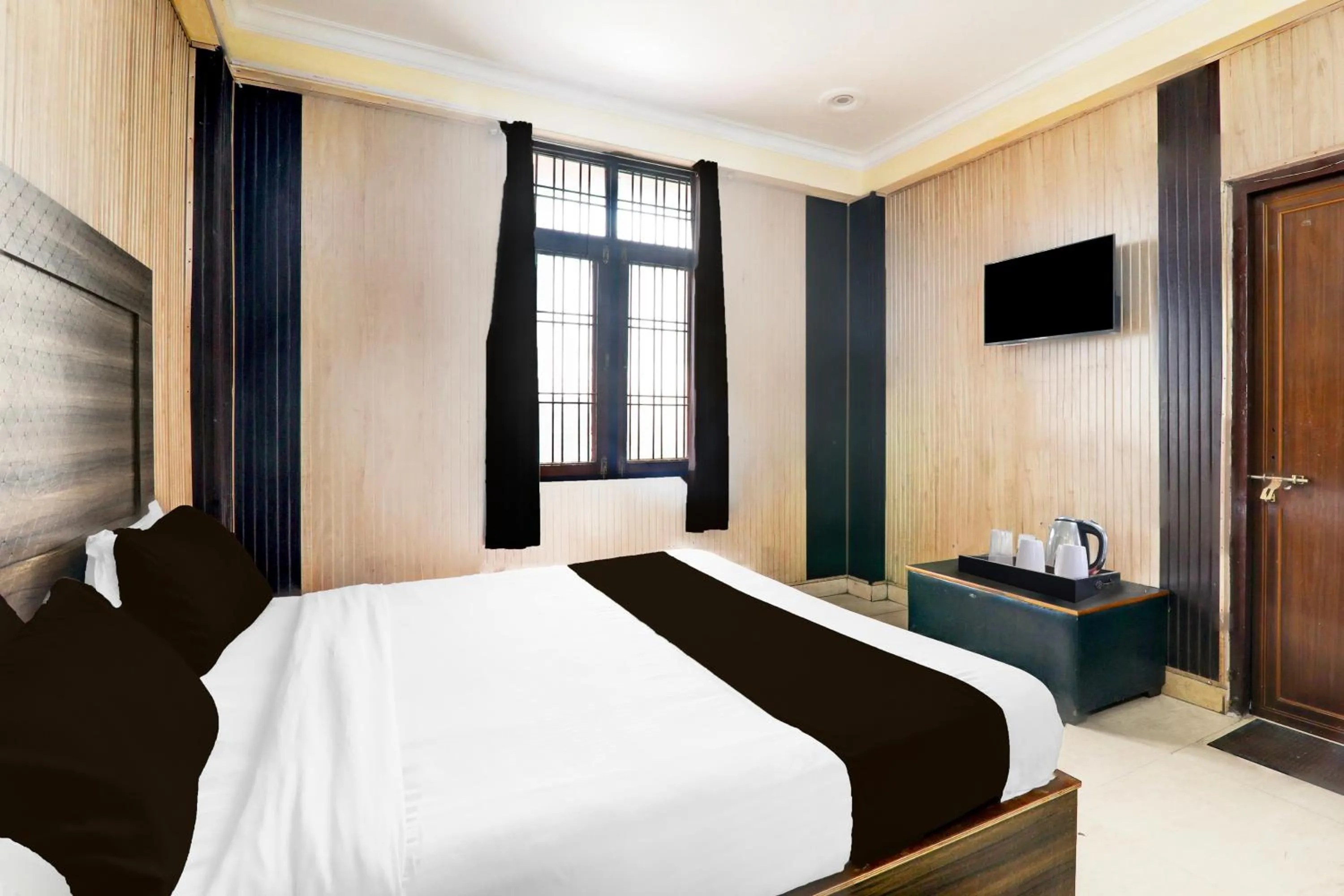 Bedroom, Bed in Super Hotel O Sharda Nagar Lucknow