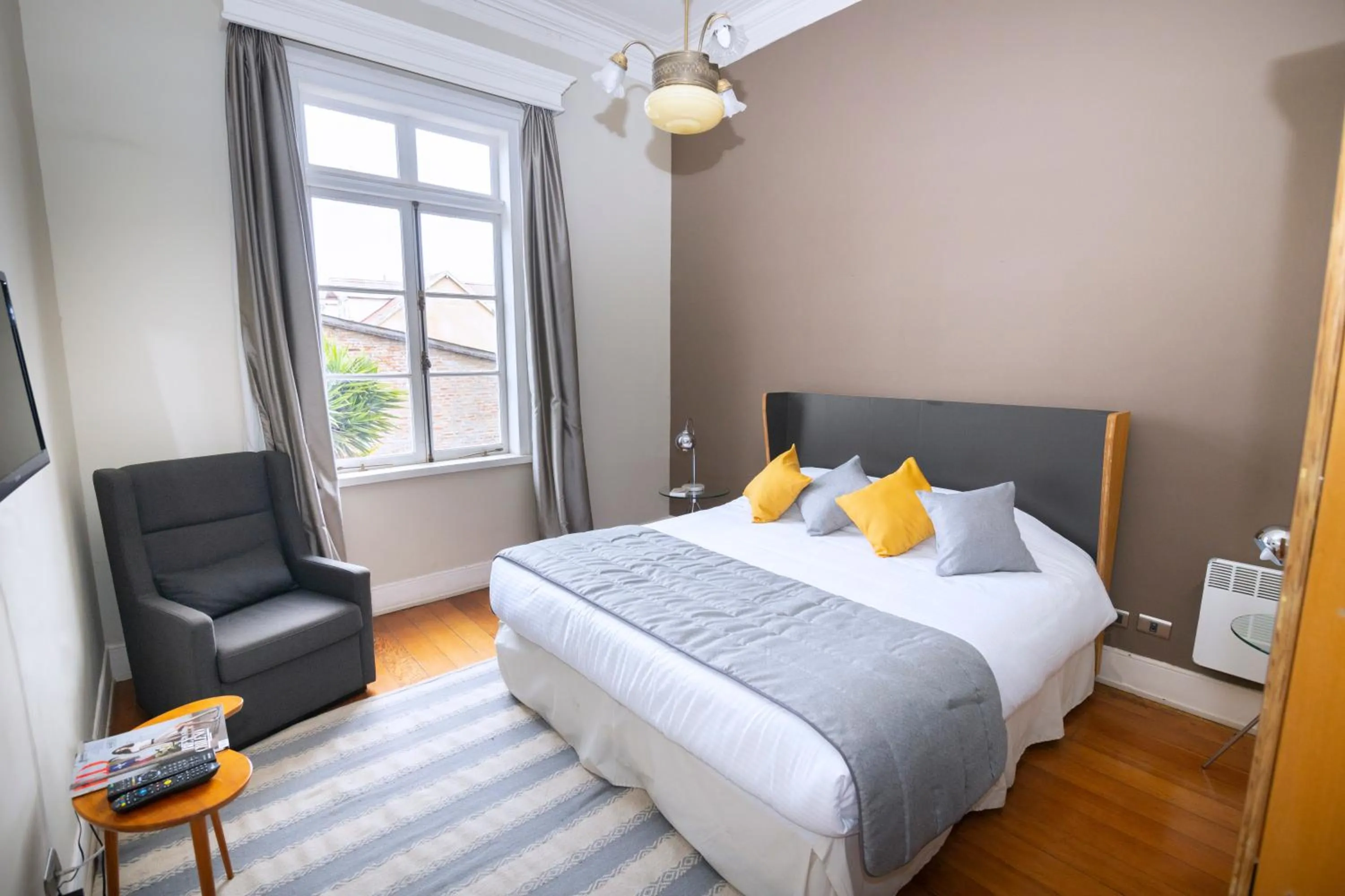 Bedroom, Bed in New Voga Hotel Boutique