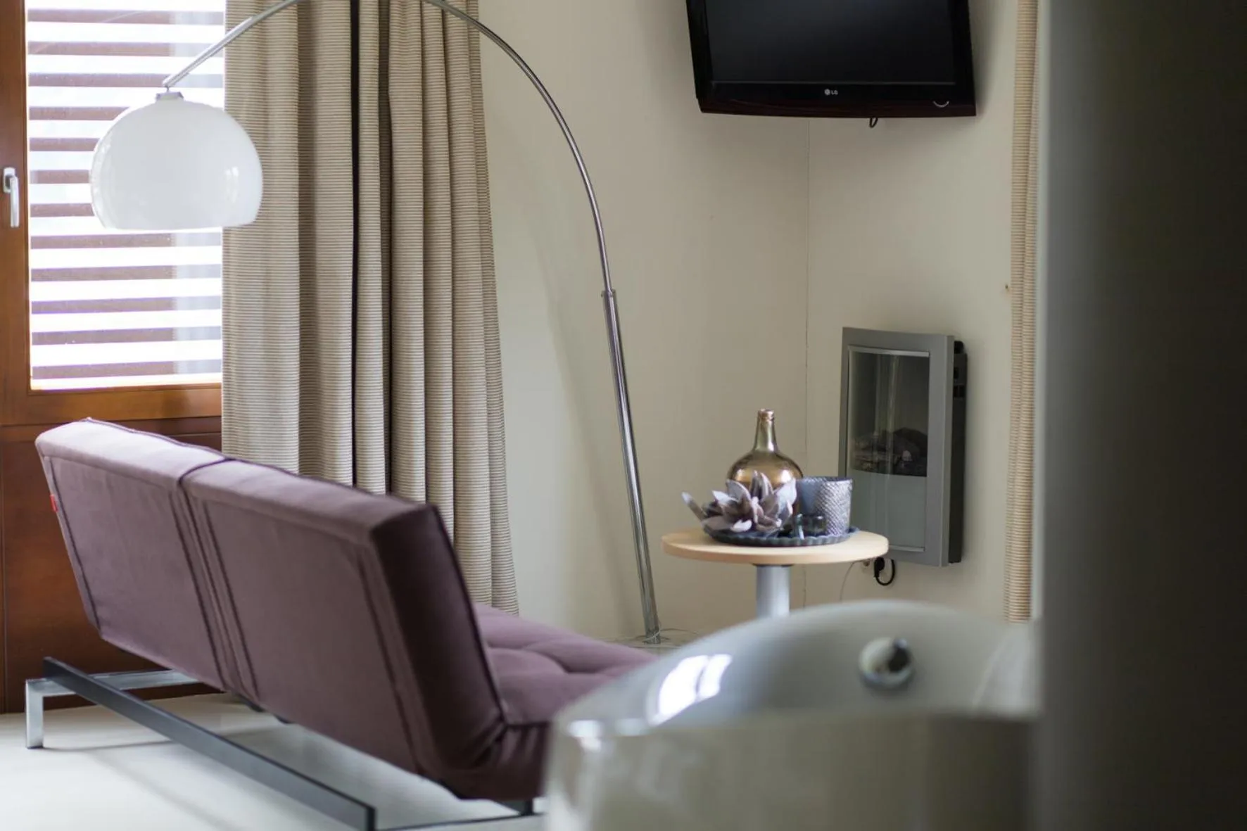 Decorative detail, Bed in Boshotel Overberg