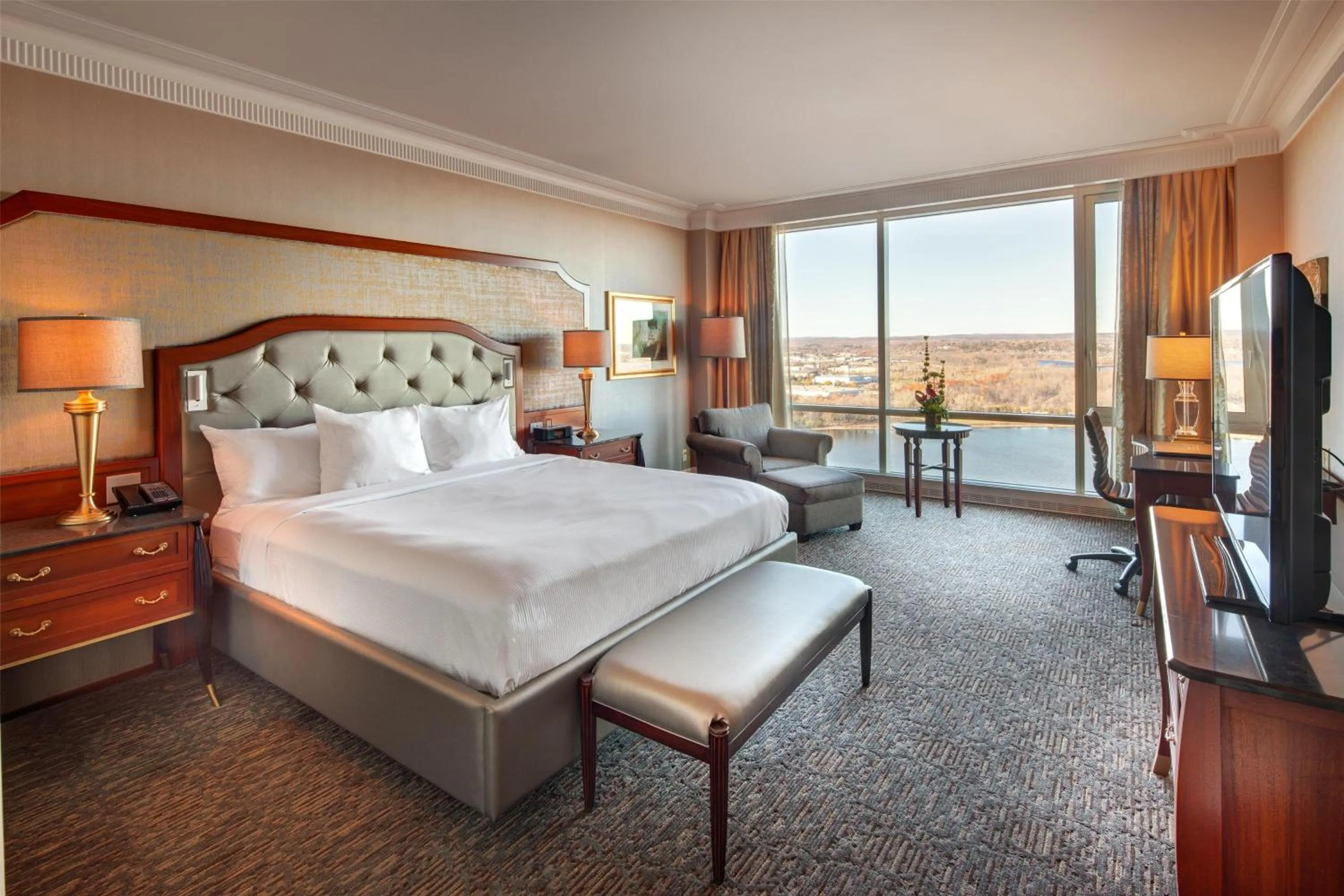 Bed in Hilton Lac-Leamy