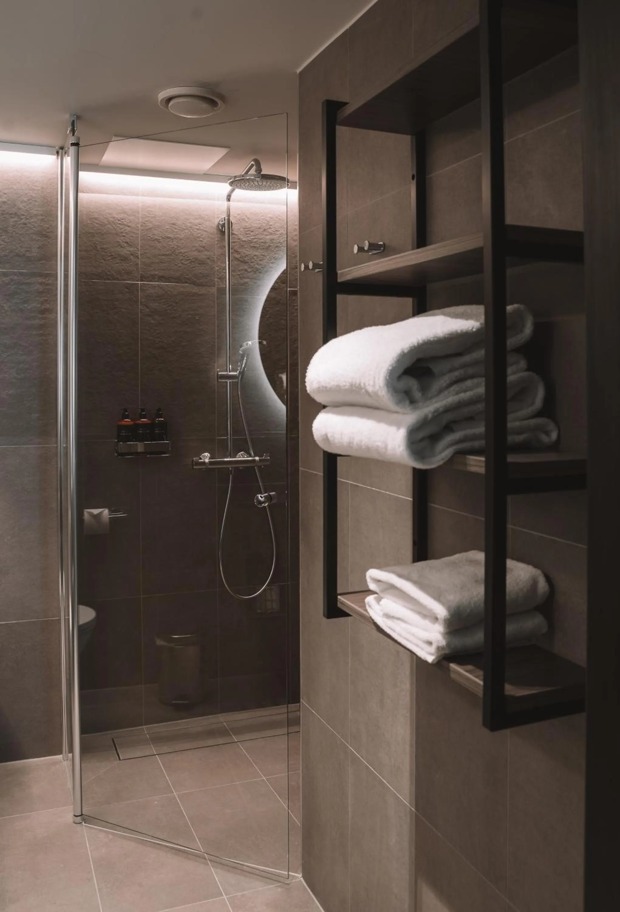 Shower in Lapland Hotels Tampere