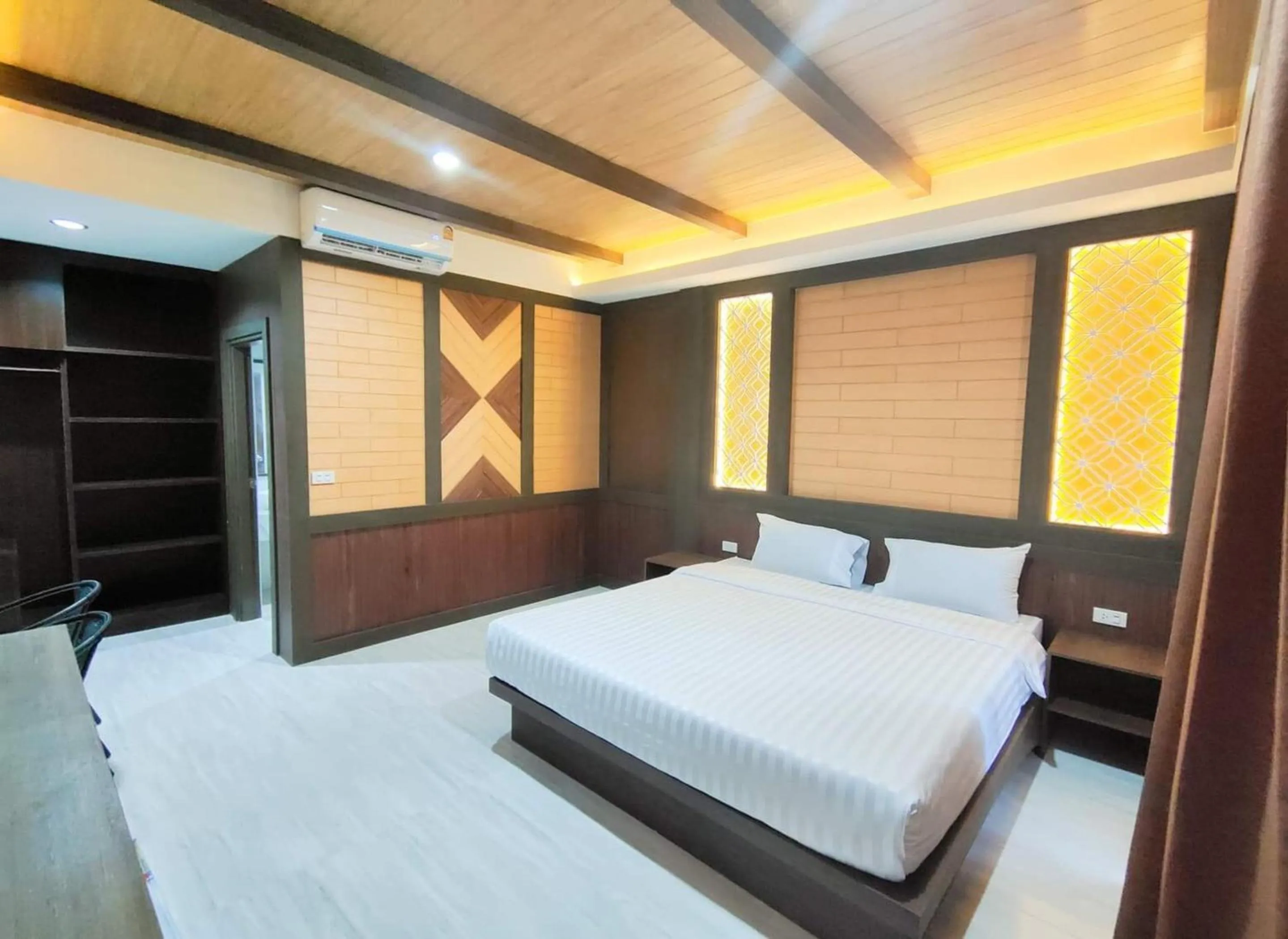 Bedroom, Bed in Thalang resort