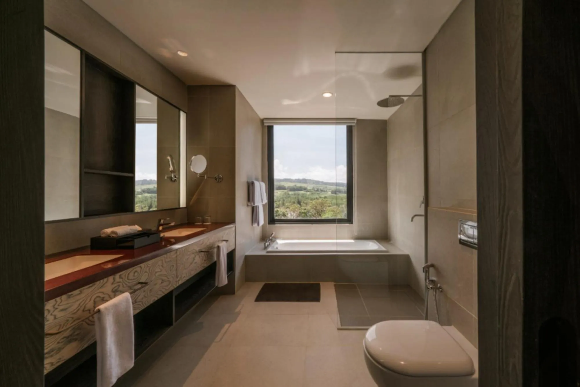 Bathroom, Bed in Hotel Neo+ Green Savana Sentul City