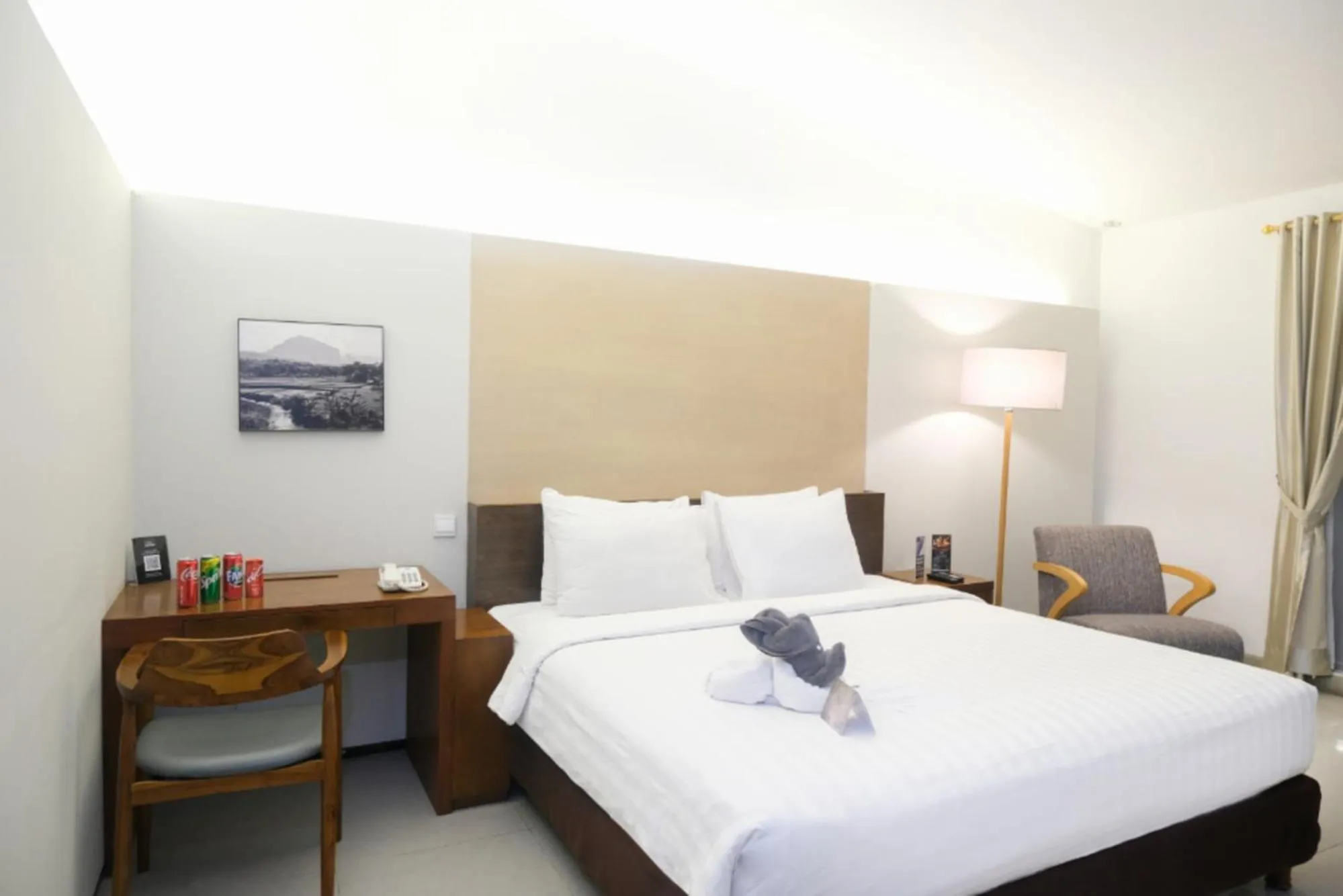 Bedroom, Bed in Hotel Neo+ Green Savana Sentul City