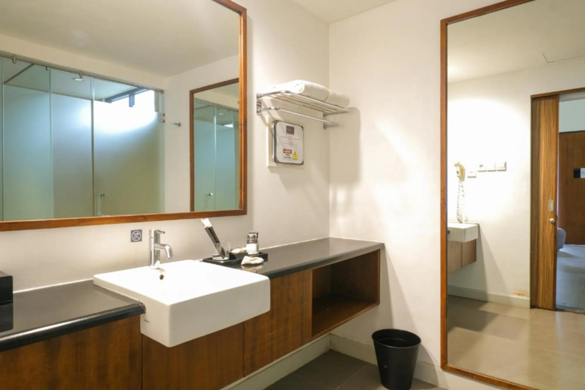 Bathroom in Hotel Neo+ Green Savana Sentul City