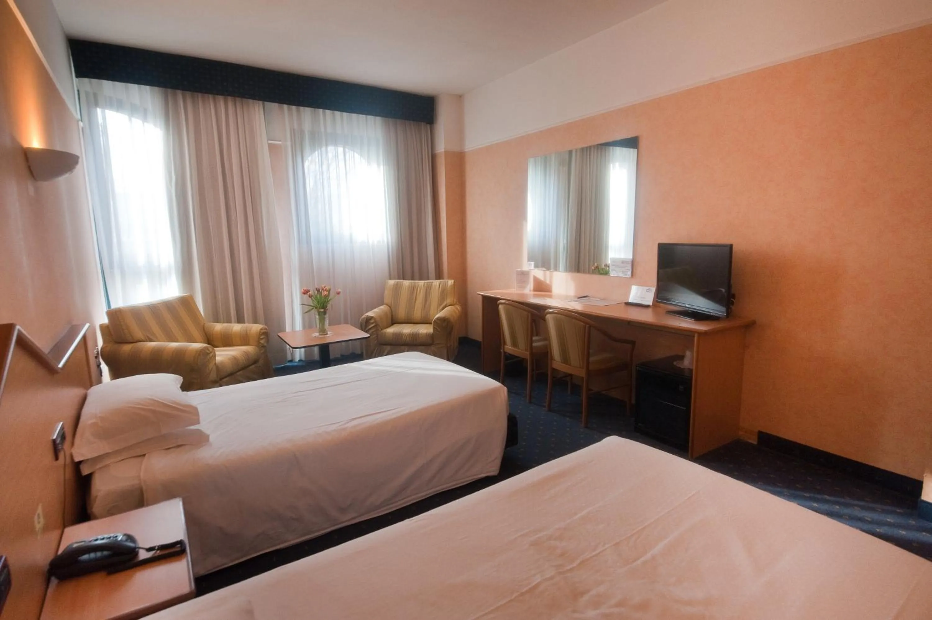 Photo of the whole room, Bed in Hotel Le Sorgenti