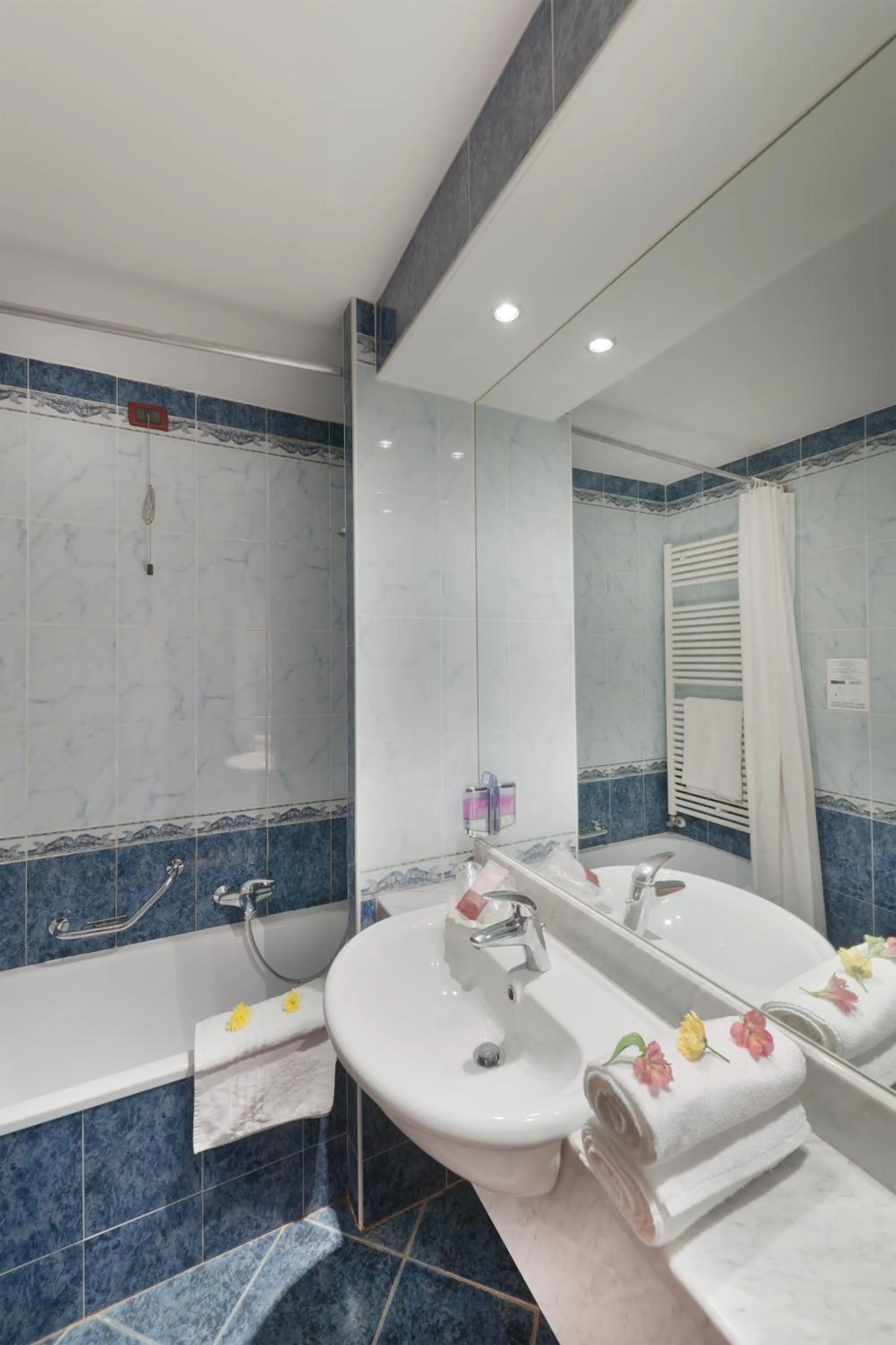 Bathroom in Hotel Le Sorgenti