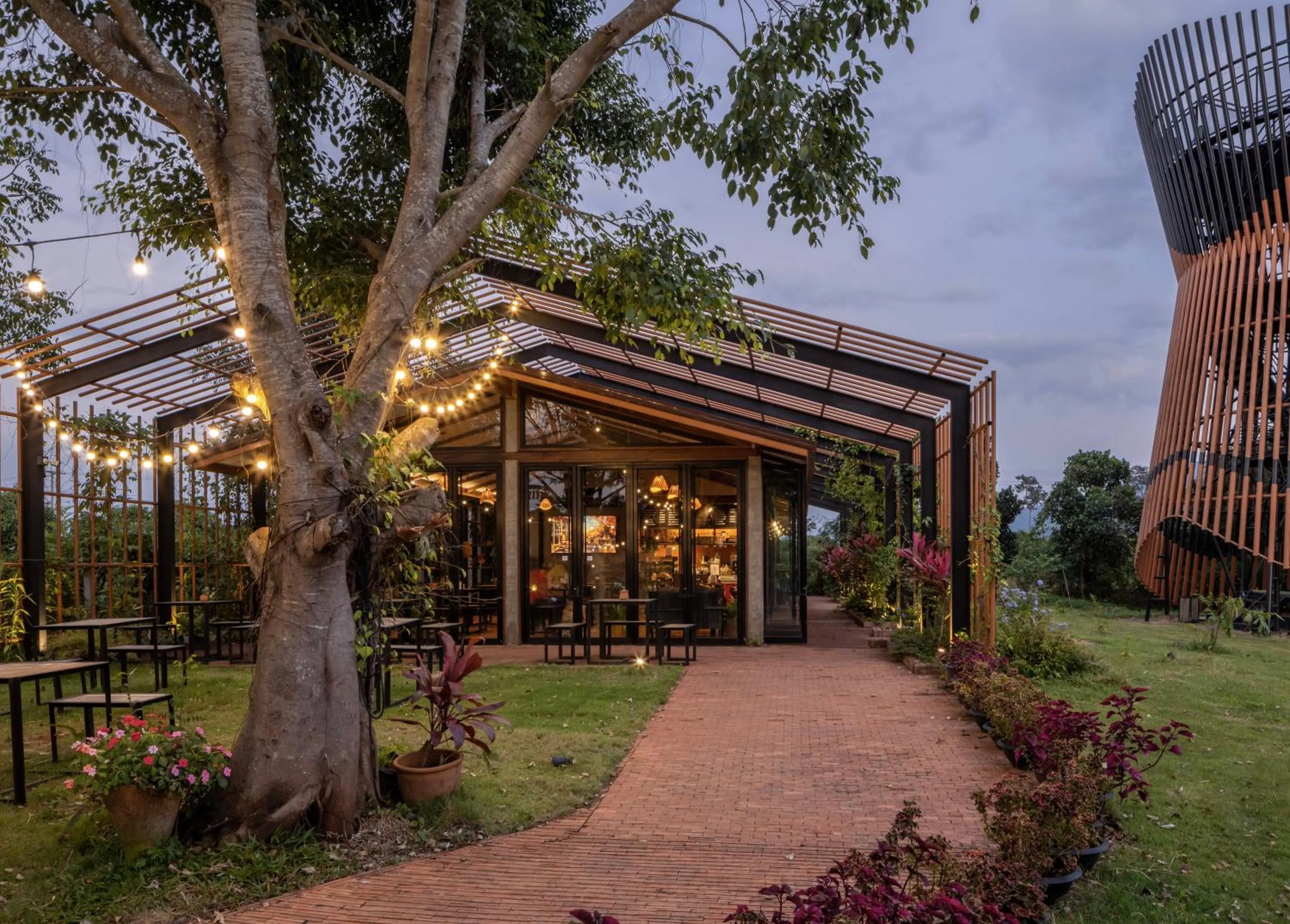 Restaurant/places to eat in Hug Jang Loei Garden & Resort