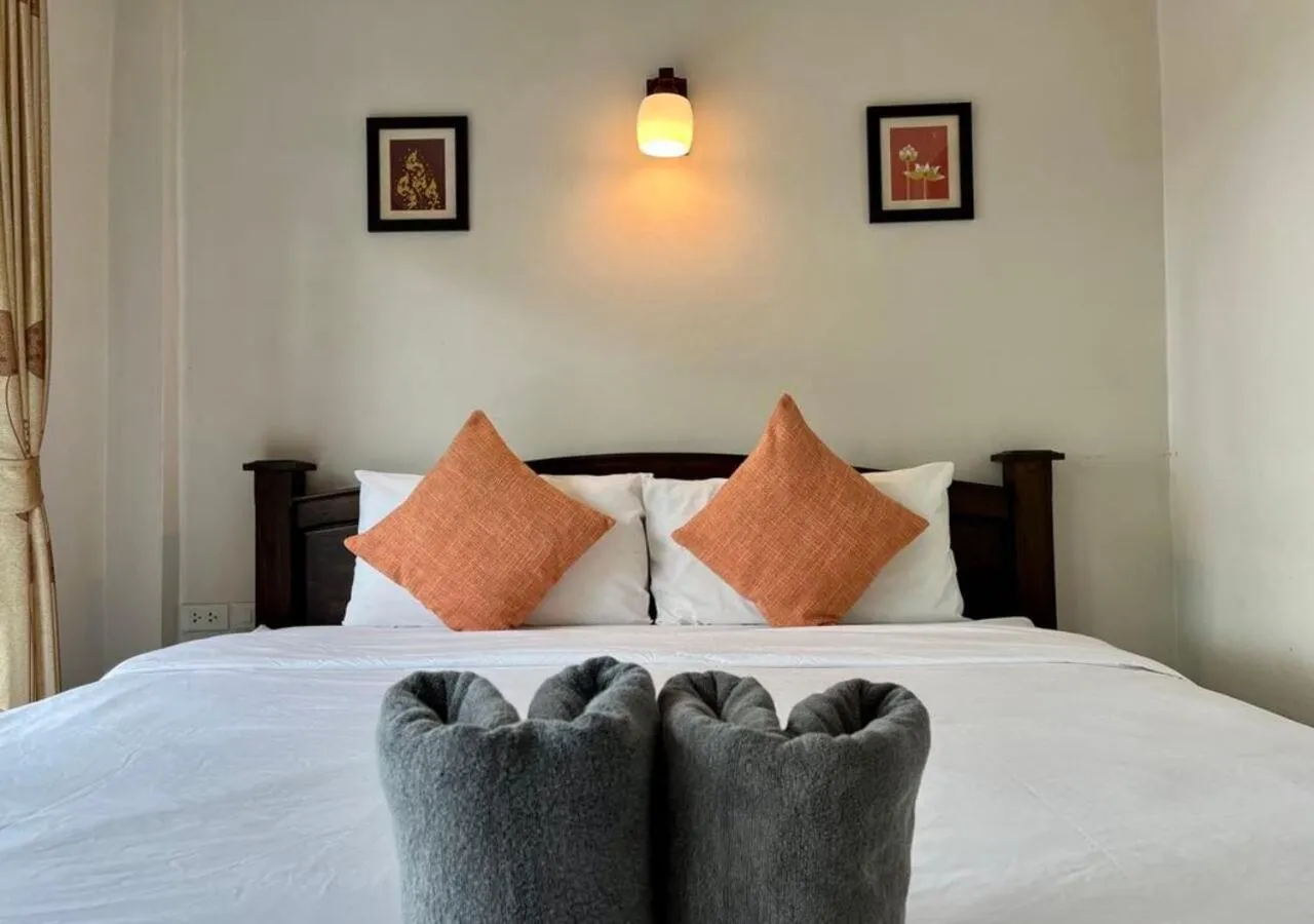 Bed in Srichada Hotel Khaolak - SHA Extra Plus