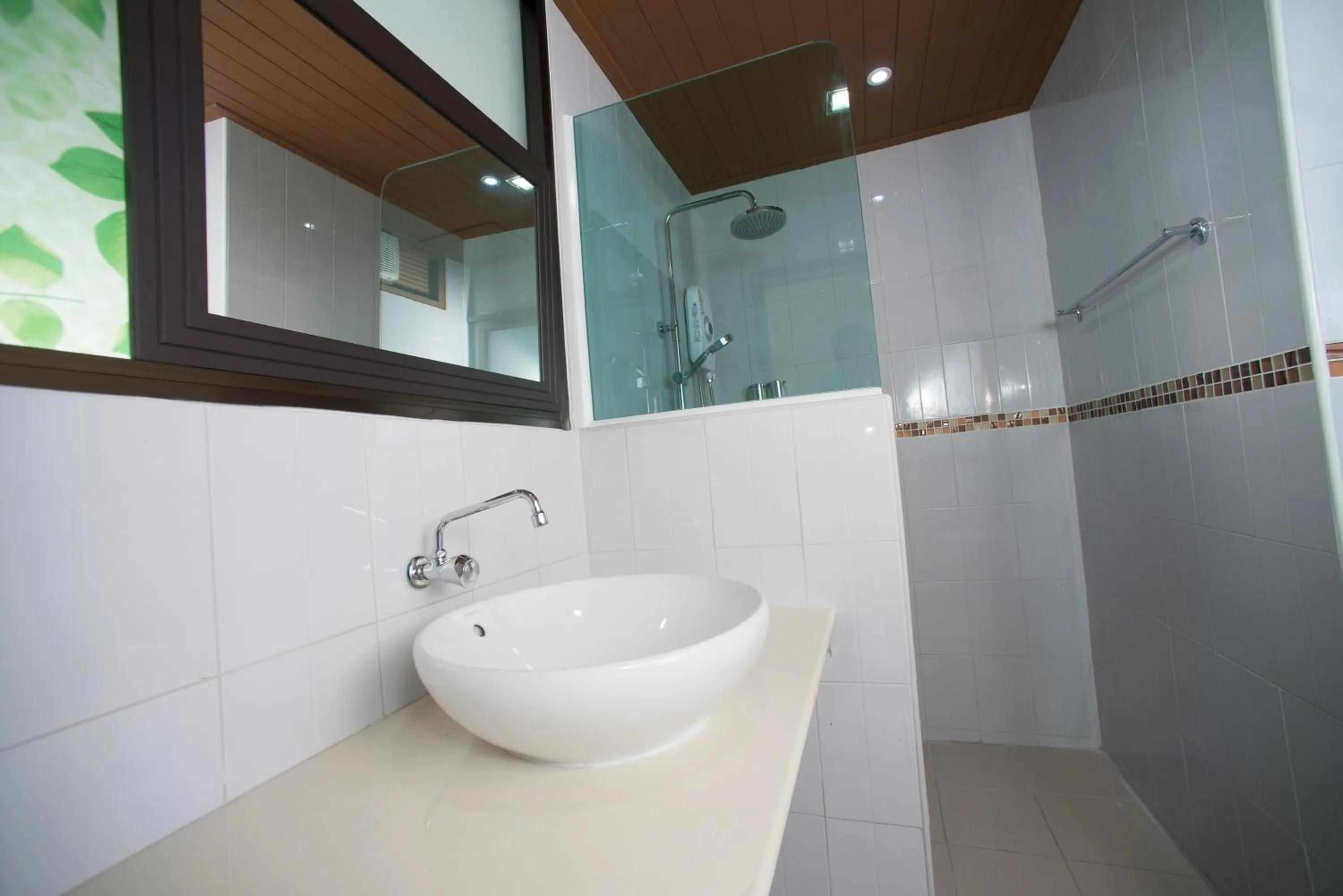 Shower in Srichada Hotel Khaolak - SHA Extra Plus