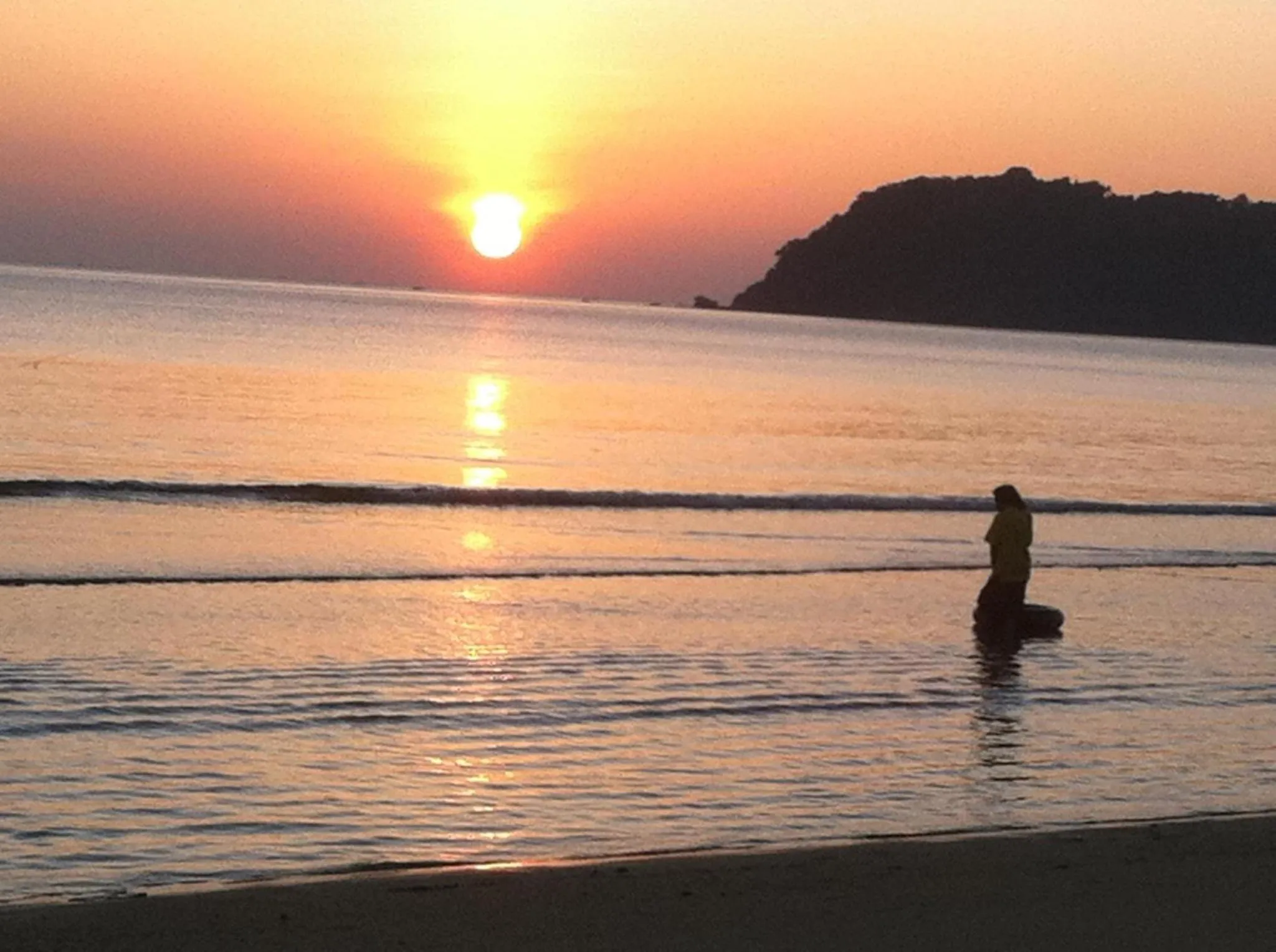 Beach in Laemsing Whitehouse Resort