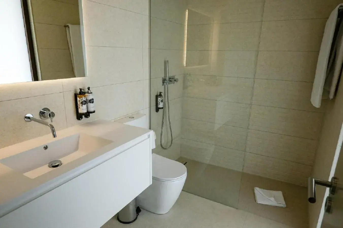 Three-Bedroom Townhouse with Sea View in West Cliffs Ocean and Golf Resort Three-Bedroom Townhouse with Sea View in West Cliffs Ocean and Golf Resort