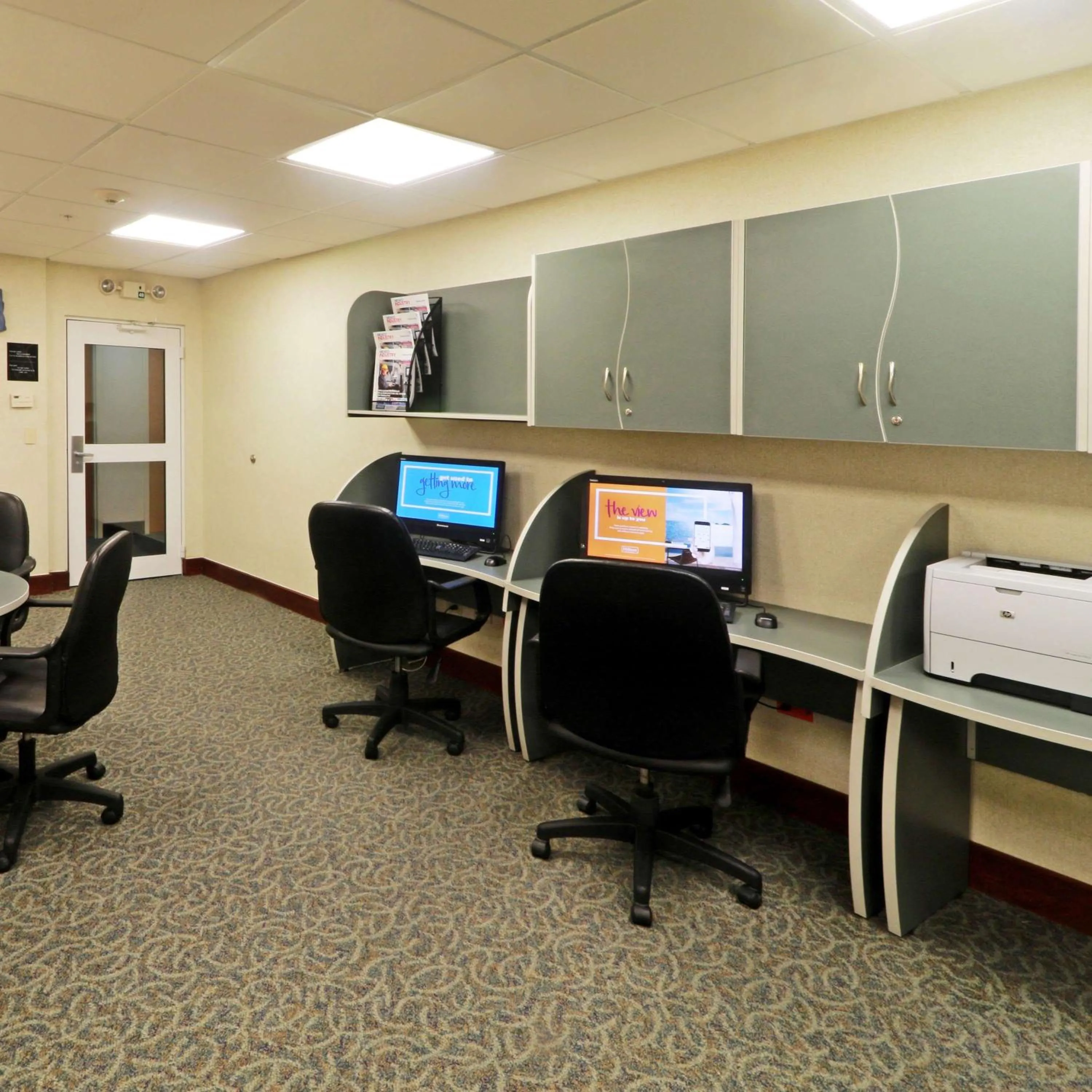 Business facilities in Hampton by Hilton Reynosa Zona Industrial