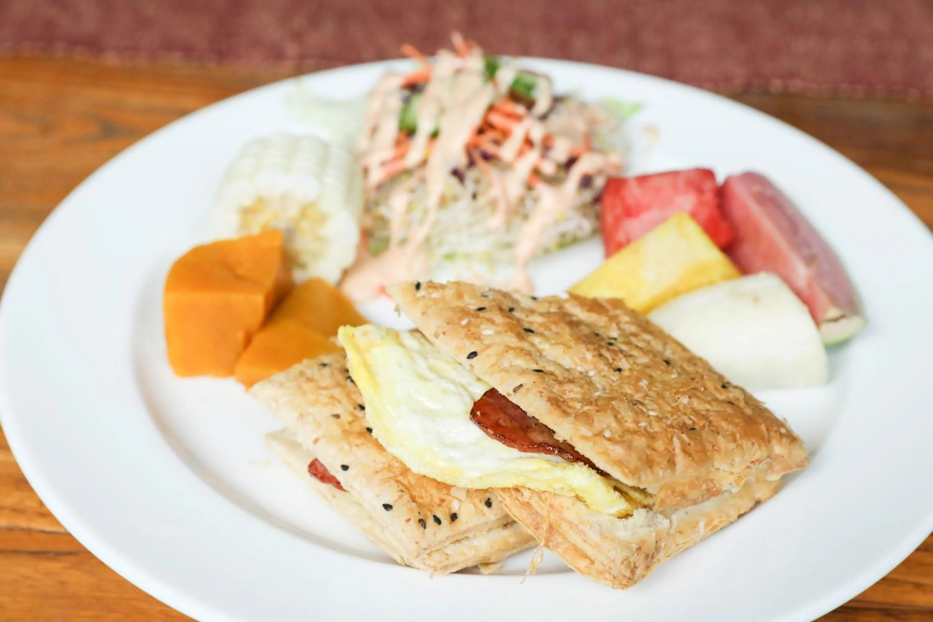 Breakfast in Pretty Sun B&B