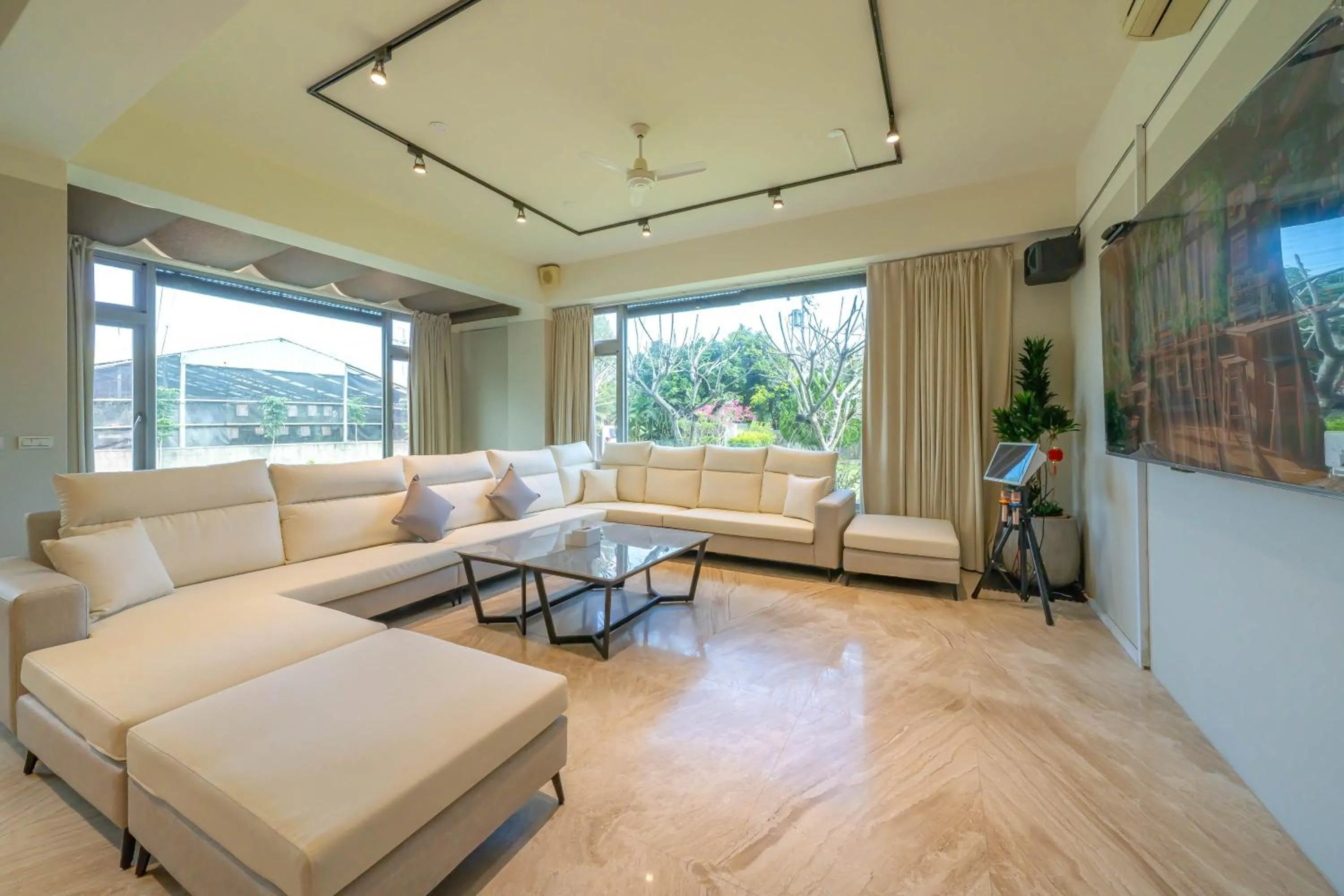 美麗晨曦民宿-附停車位 近慈濟