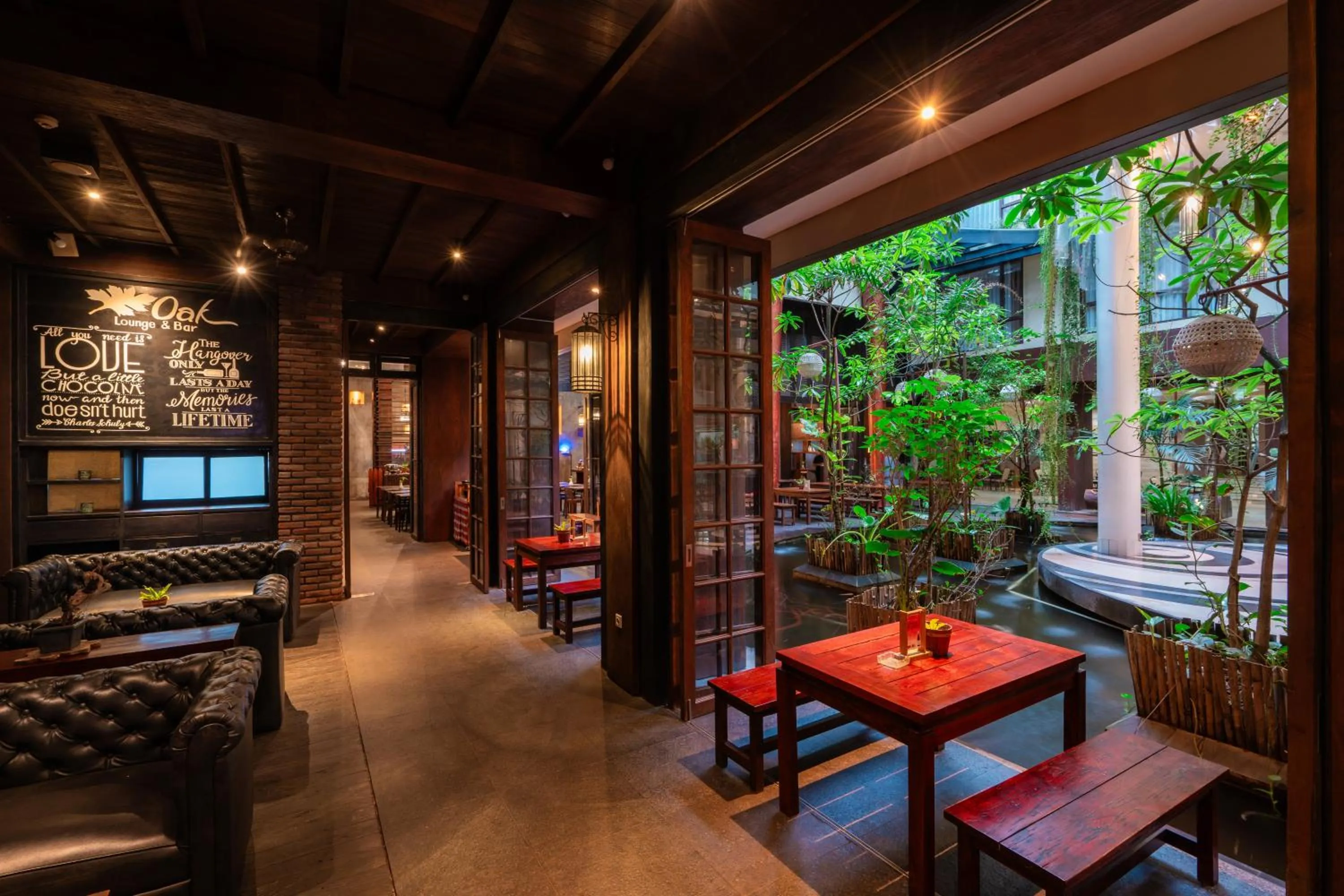 Restaurant/places to eat in Swiss-Belhotel Rainforest