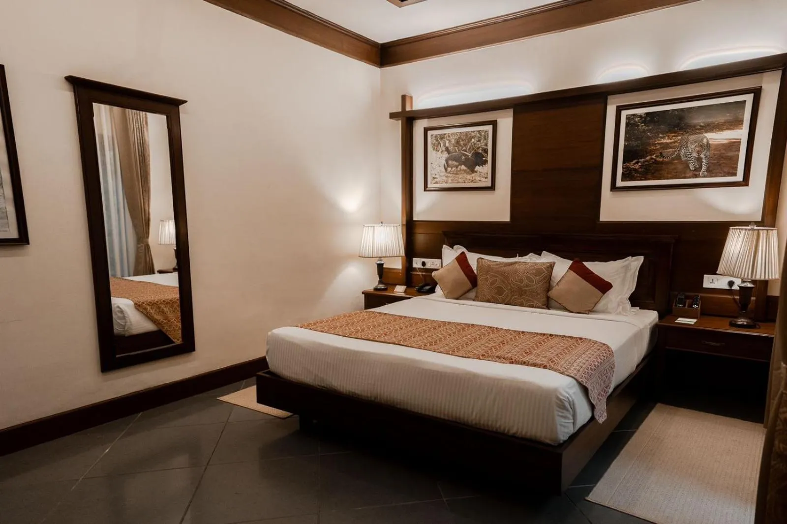 Photo of the whole room, Bed in Aahana Resort - Jim Corbett