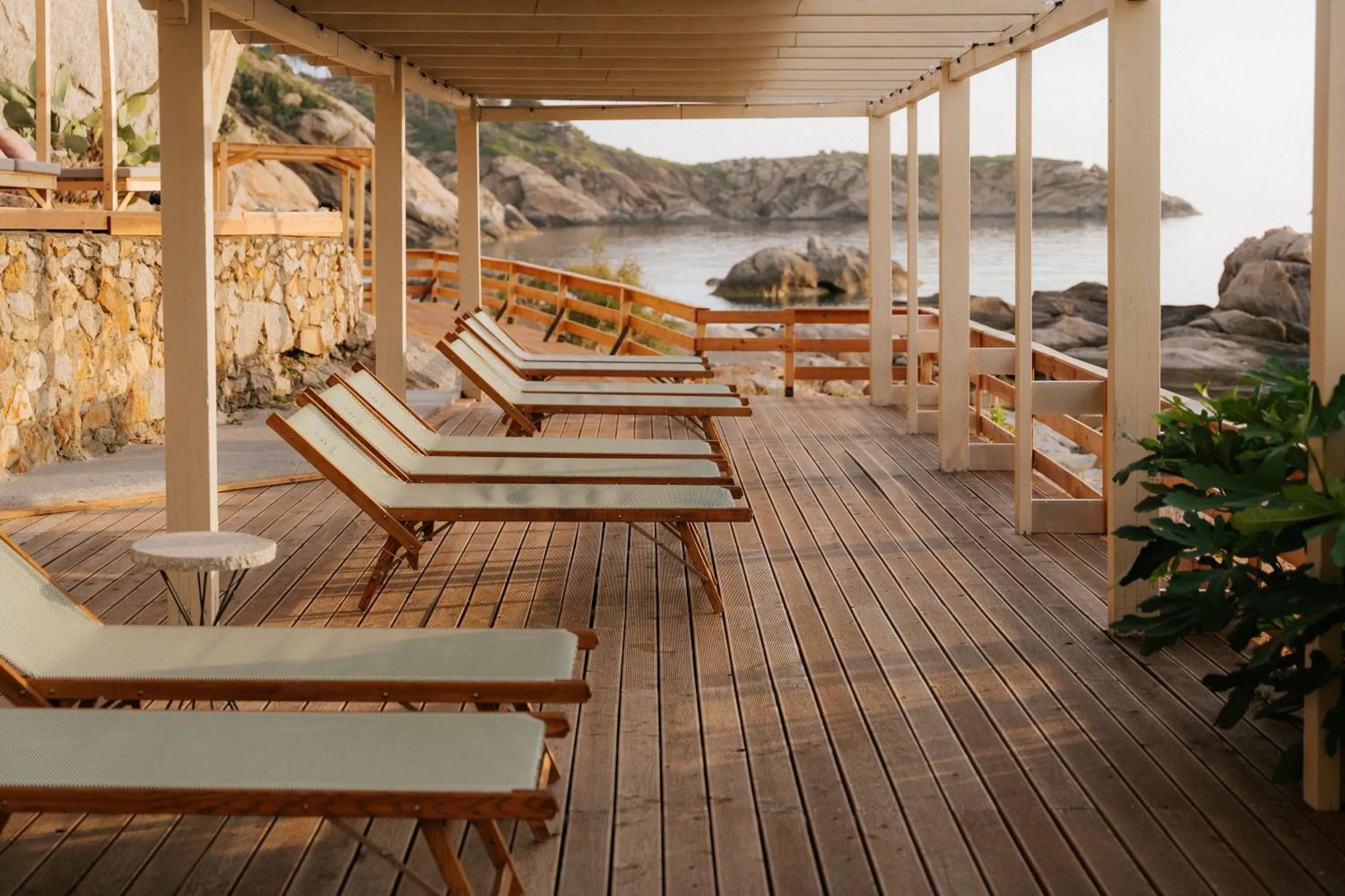 Property building in LA GUARDIA Hotel