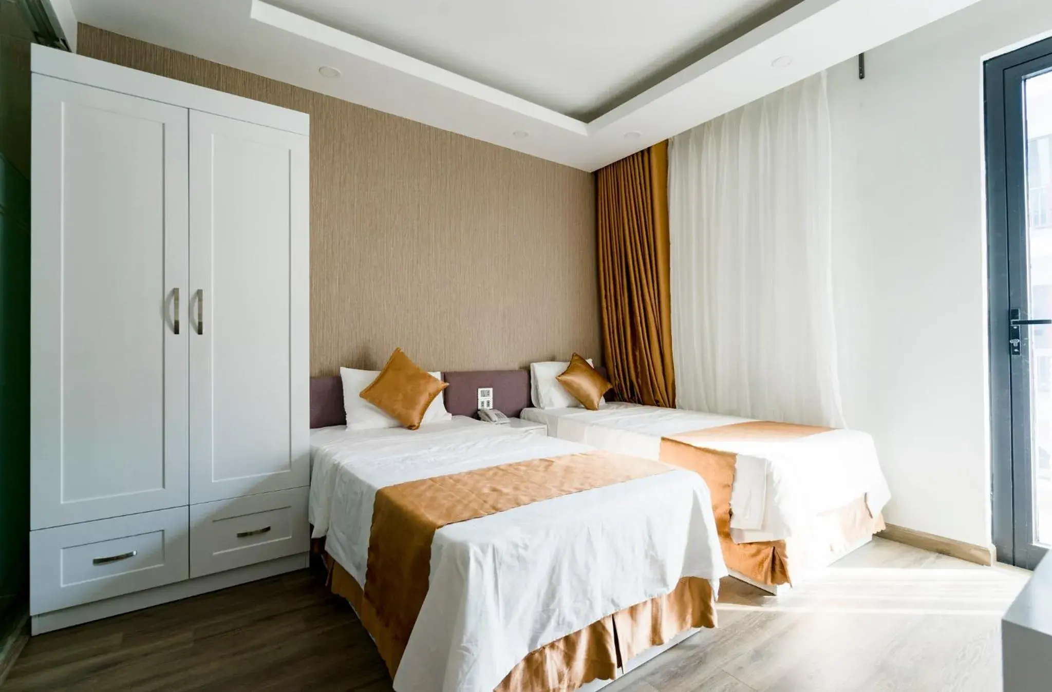 Deluxe Double or Twin Room in BBQ HOSTEL Deluxe Double or Twin Room in BBQ HOSTEL