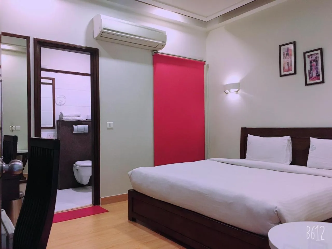 Bed in Hotel Dasaprakash